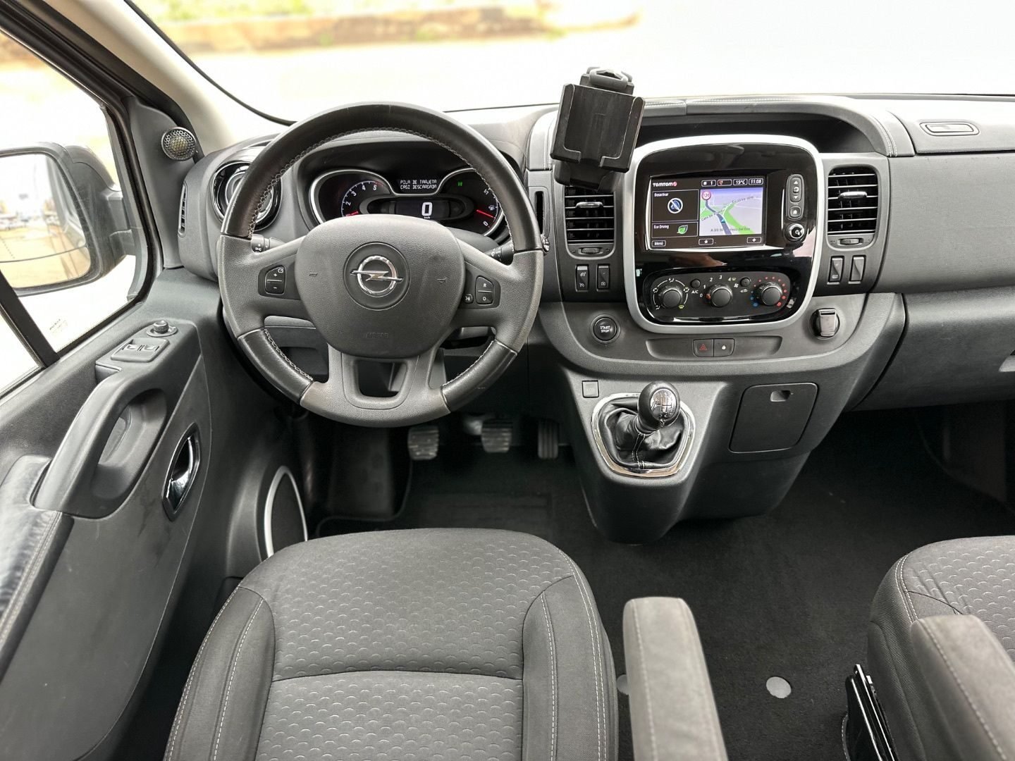 OPEL Vivaro Kombi 9 Plus