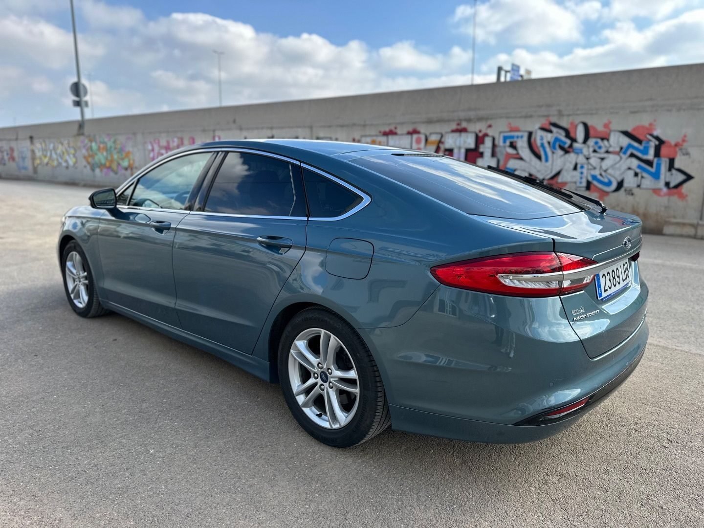 FORD Mondeo 1.5 EcoBoost  GLP Titanium