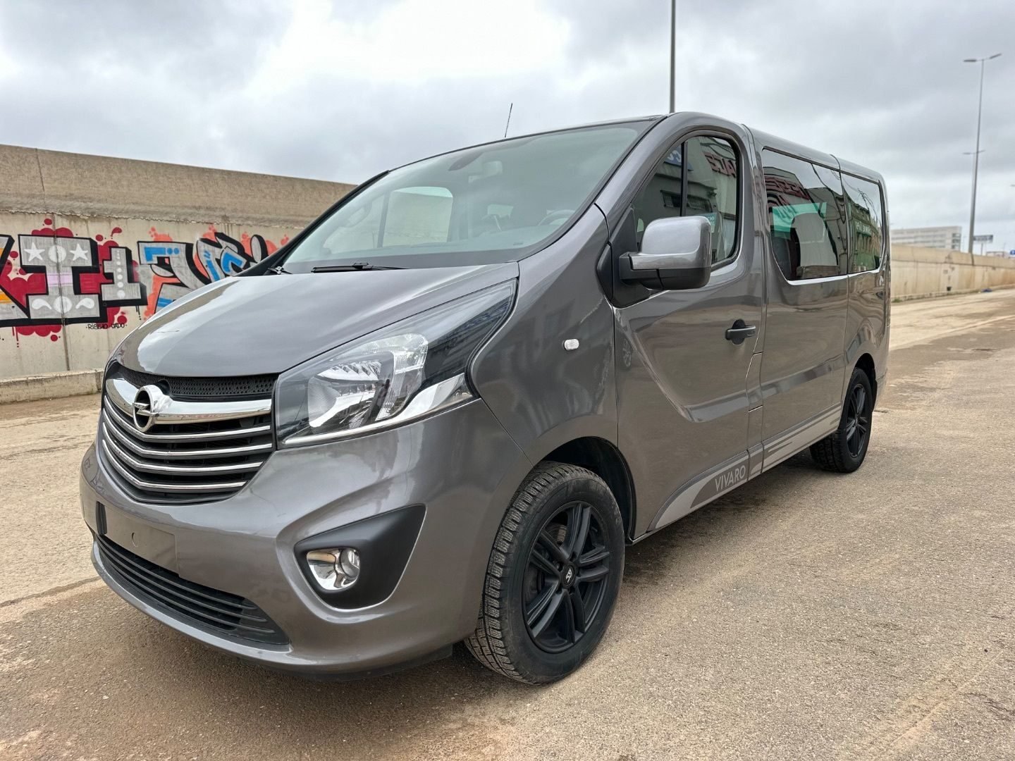 OPEL Vivaro Kombi 9 Plus
