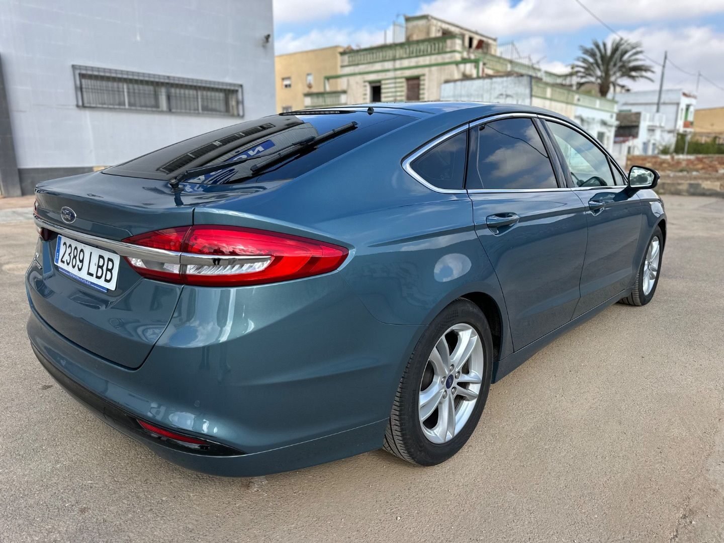 FORD Mondeo 1.5 EcoBoost  GLP Titanium