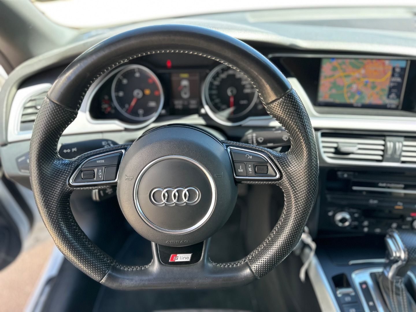 AUDI A5 Cabrio 3.0TDi Multitronic