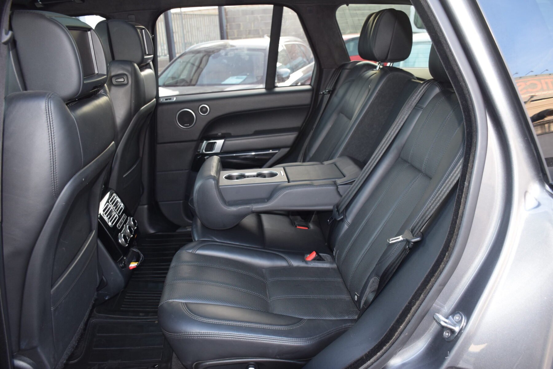 LAND-ROVER RANGE ROVER 3.0TDV6 Vogue