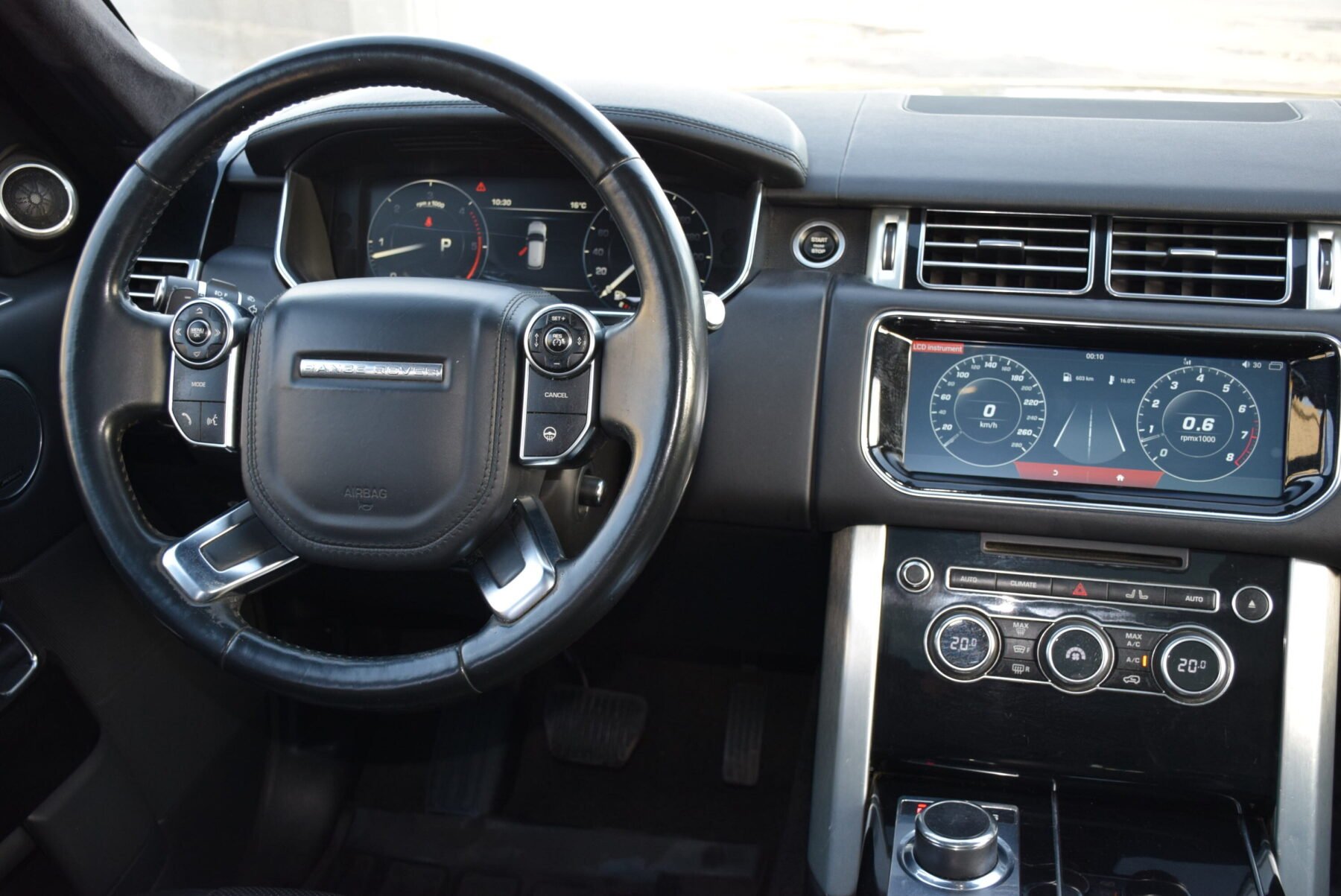 LAND-ROVER RANGE ROVER 3.0TDV6 Vogue