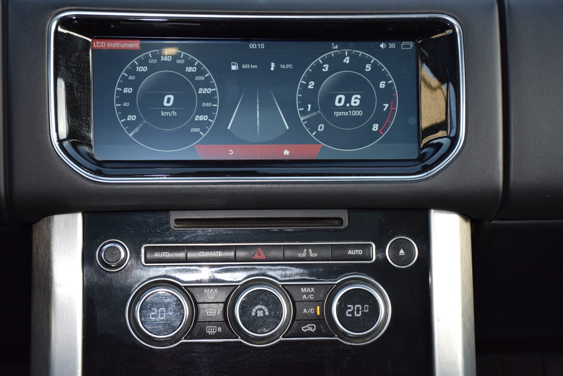 LAND-ROVER RANGE ROVER 3.0TDV6 Vogue