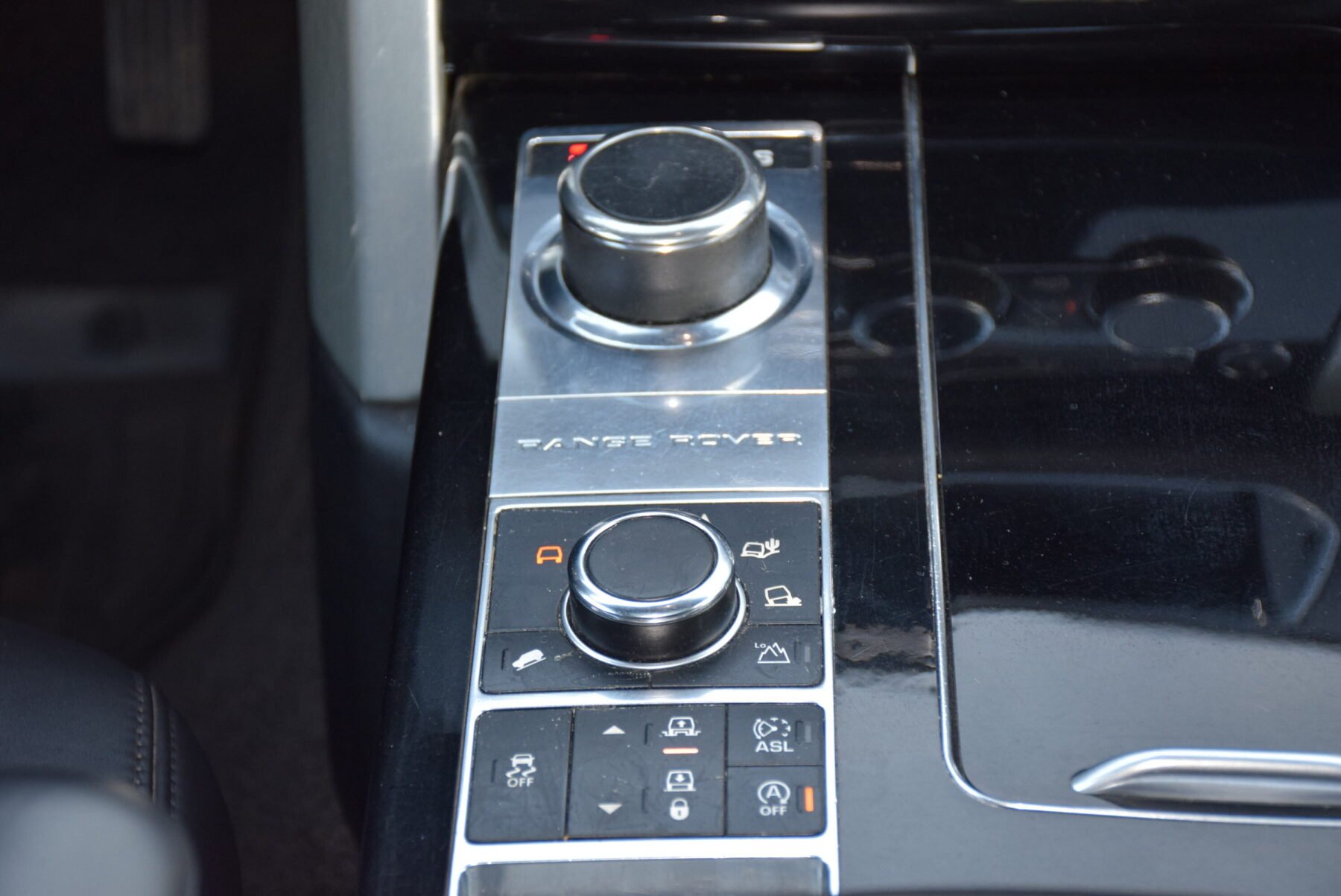 LAND-ROVER RANGE ROVER 3.0TDV6 Vogue