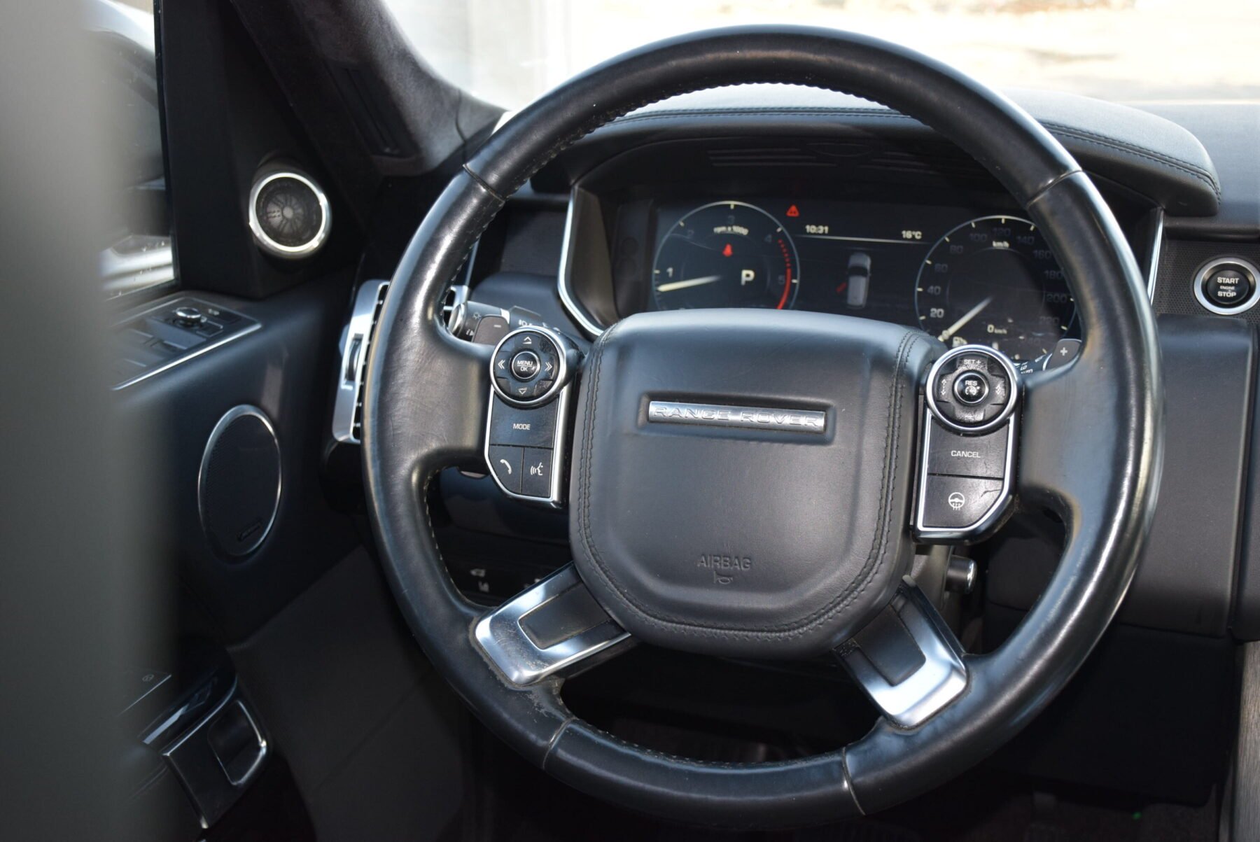 LAND-ROVER RANGE ROVER 3.0TDV6 Vogue