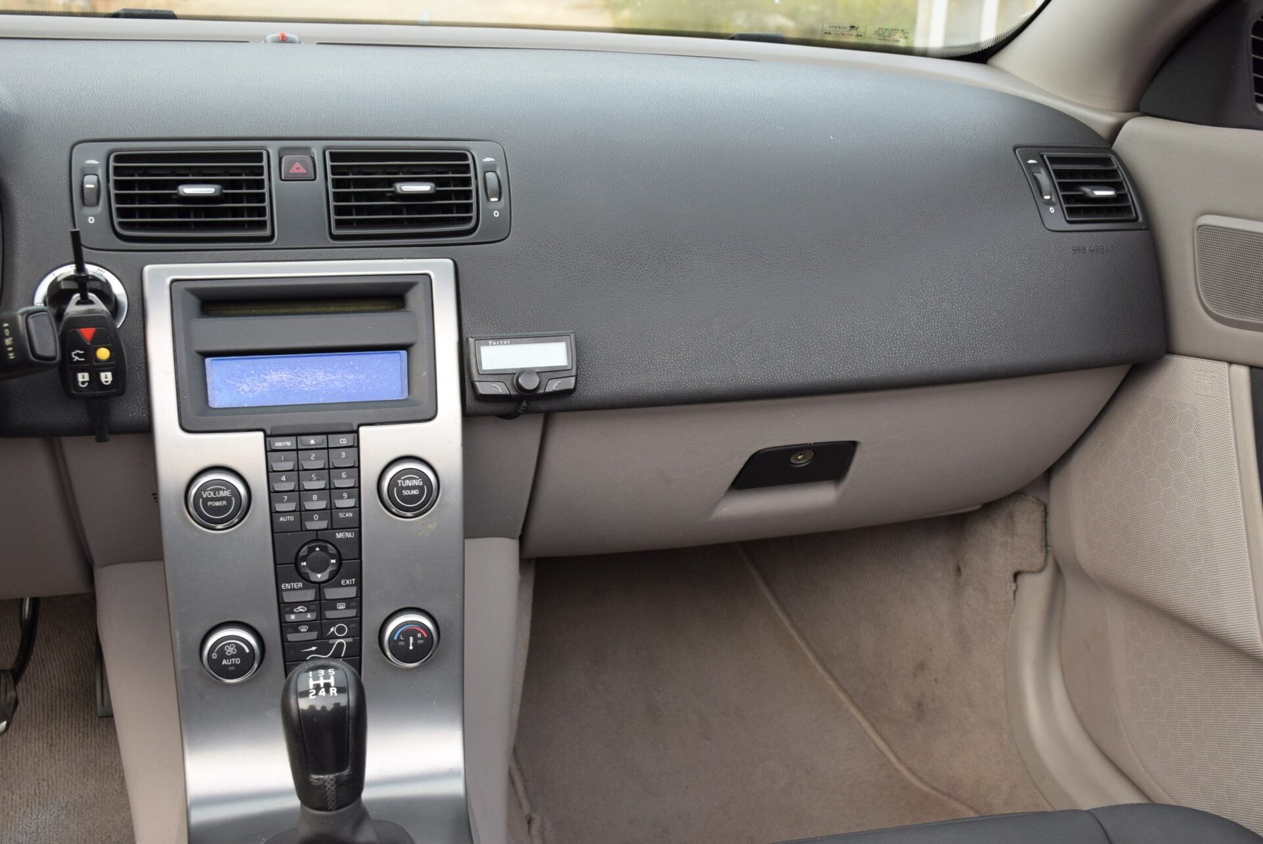 VOLVO C70 2.4 Summum