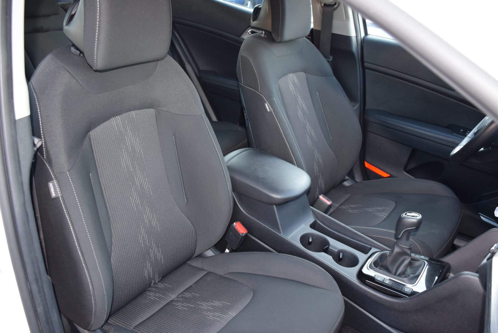 KIA SPORTAGE 1.6TGDi MHEV