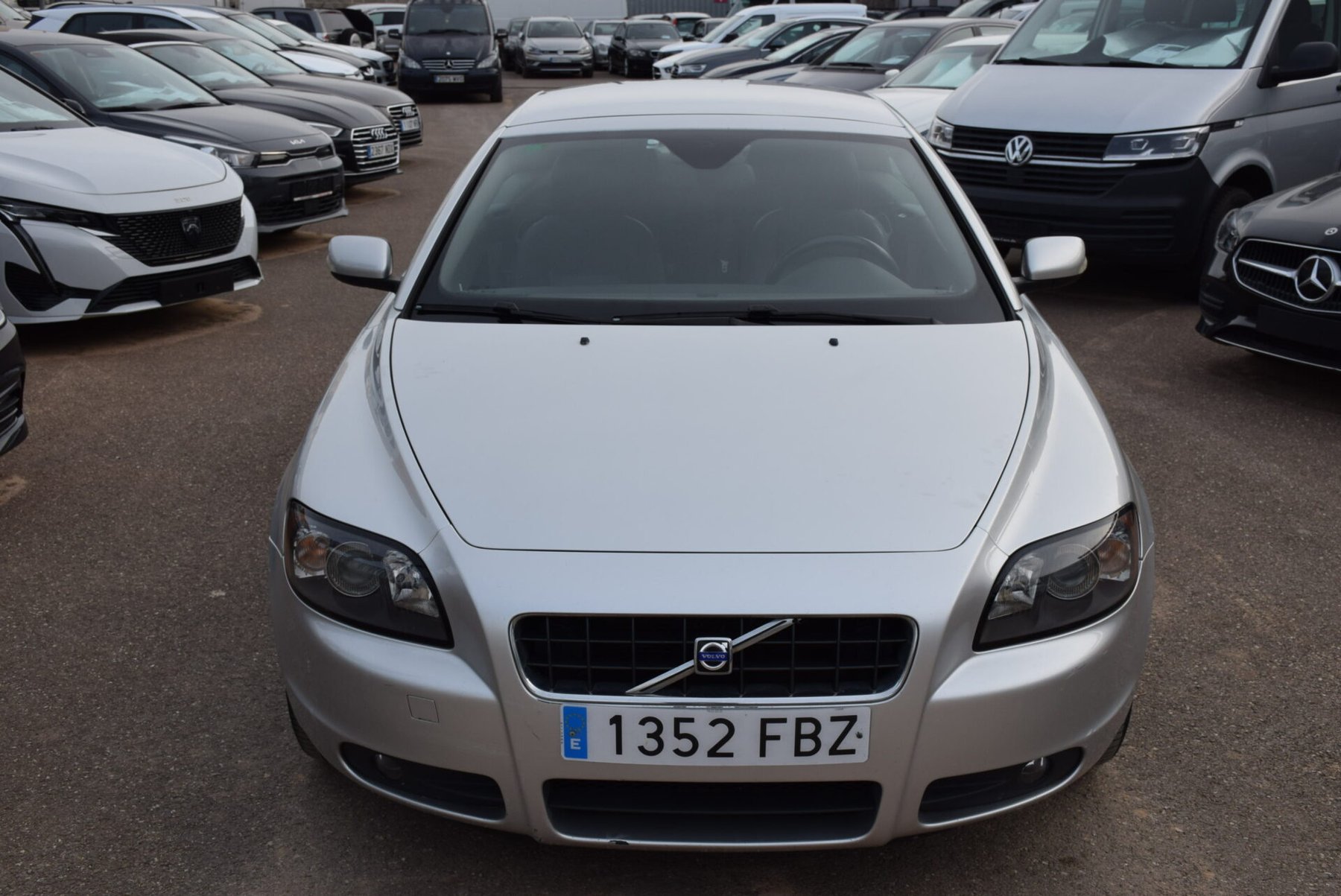 VOLVO C70 2.4 Summum
