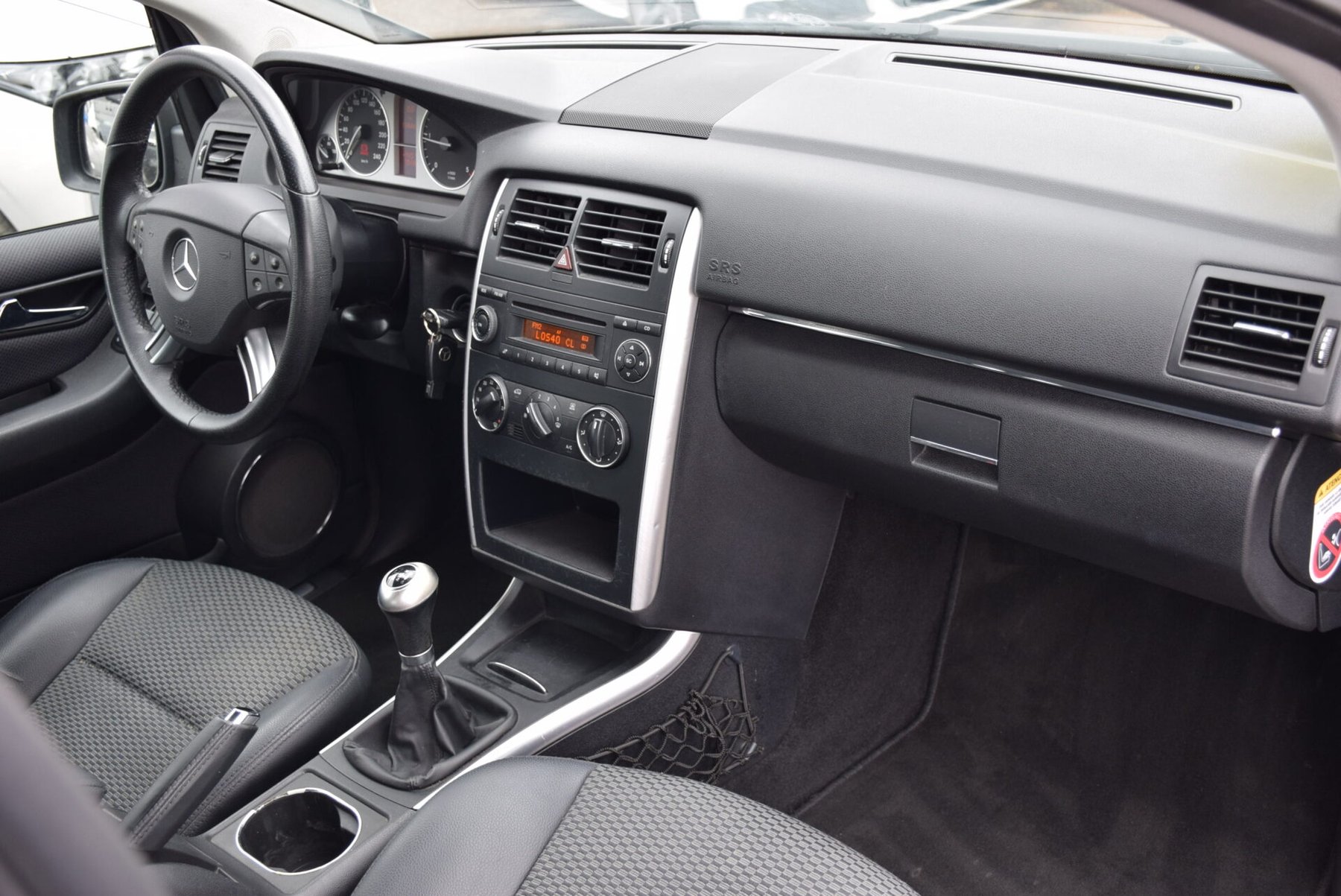 MERCEDES-BENZ Clase B B180CDi