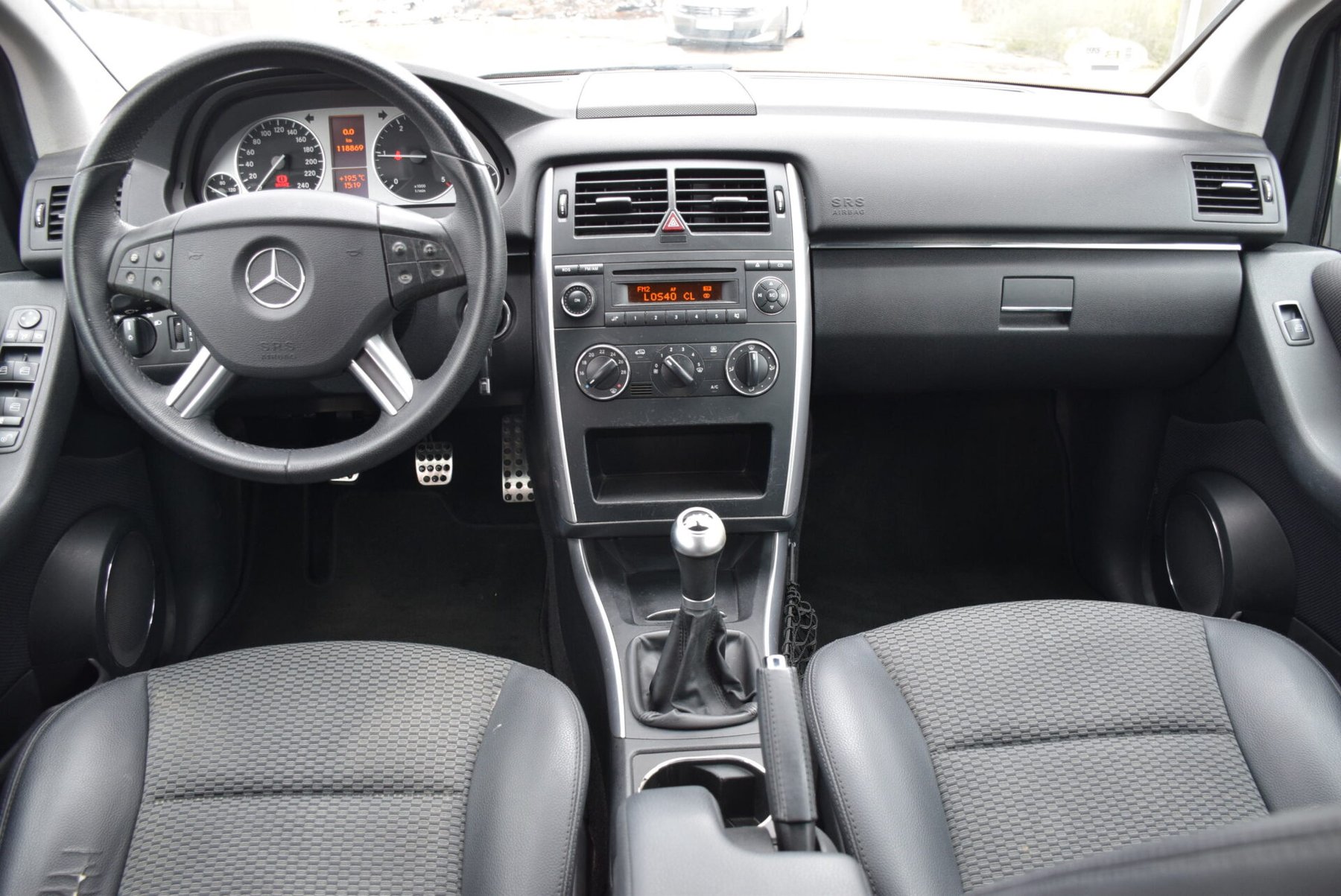 MERCEDES-BENZ Clase B B180CDi