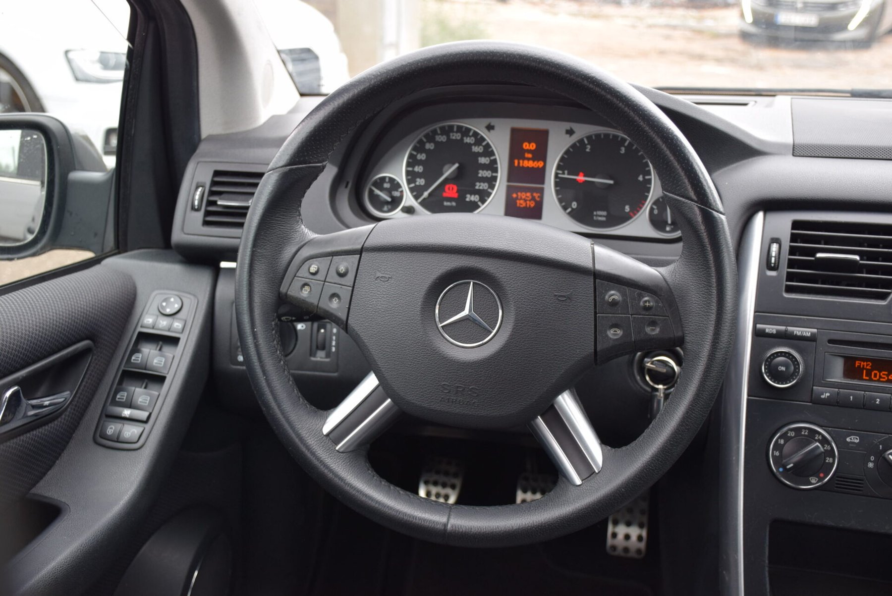 MERCEDES-BENZ Clase B B180CDi