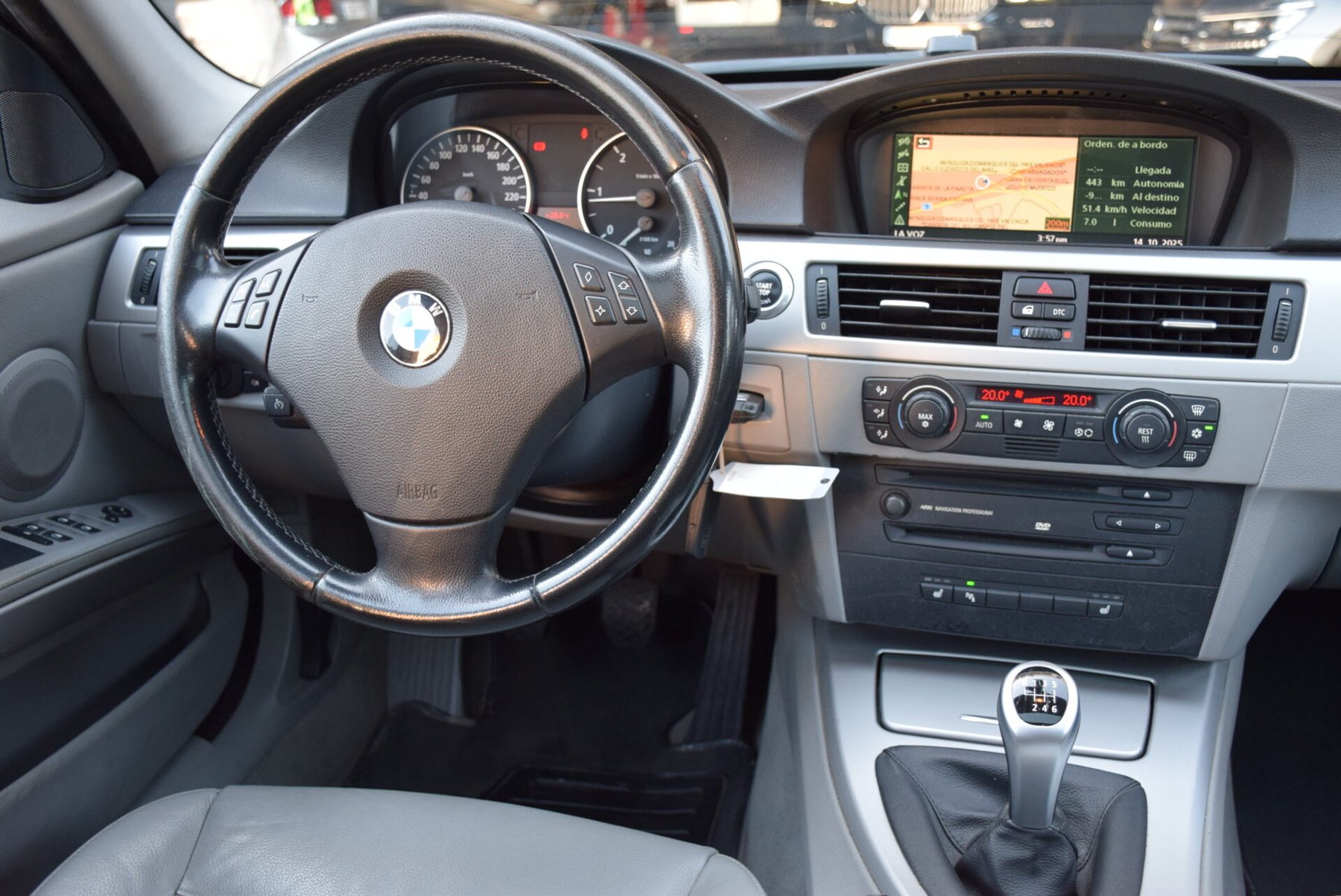BMW Serie 3 320d E90