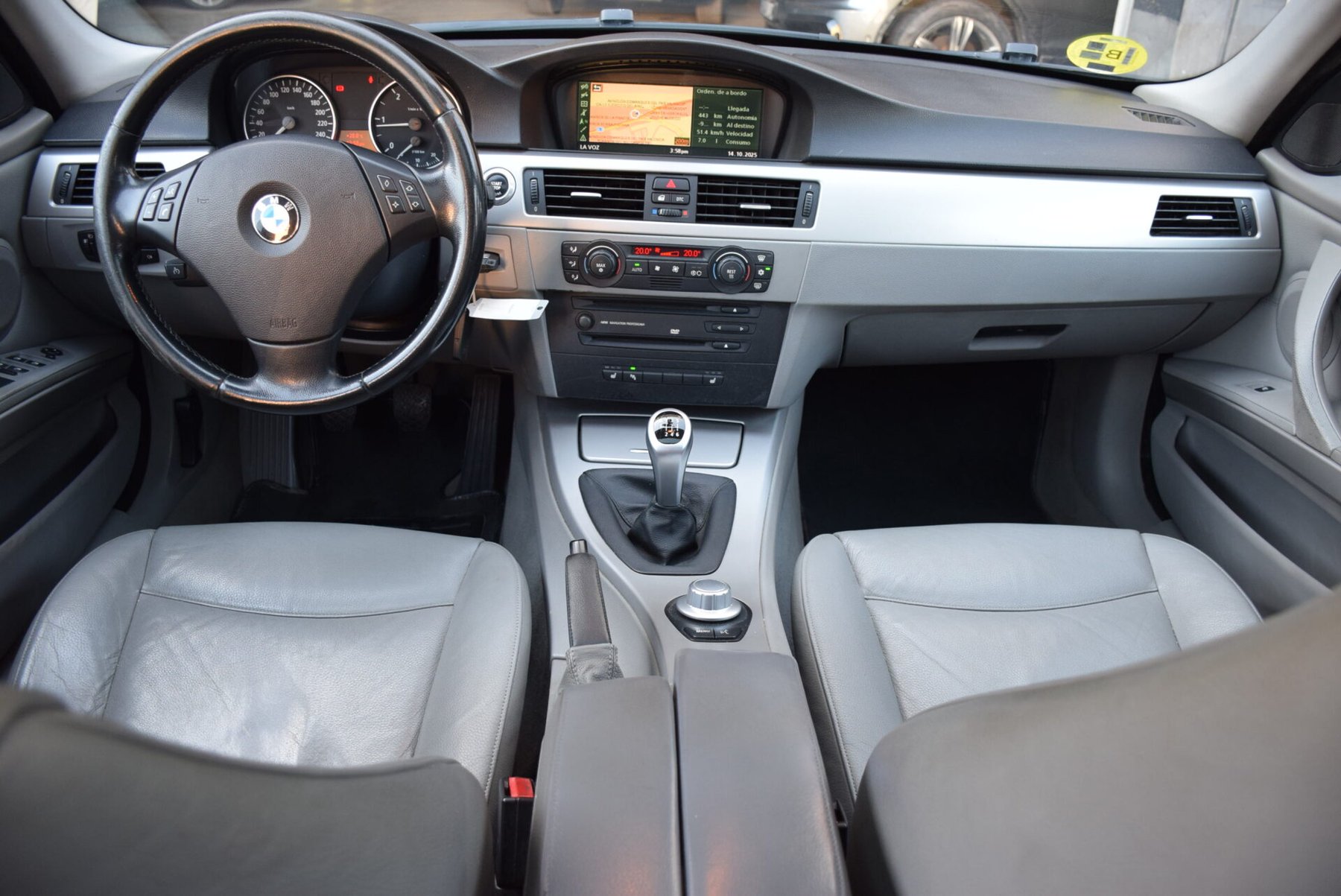 BMW Serie 3 320d E90
