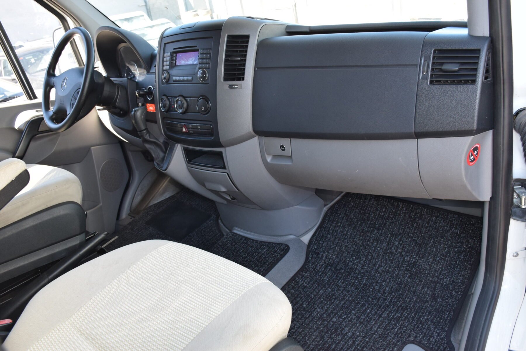 MERCEDES-BENZ WESTFALIA JAMES COOK