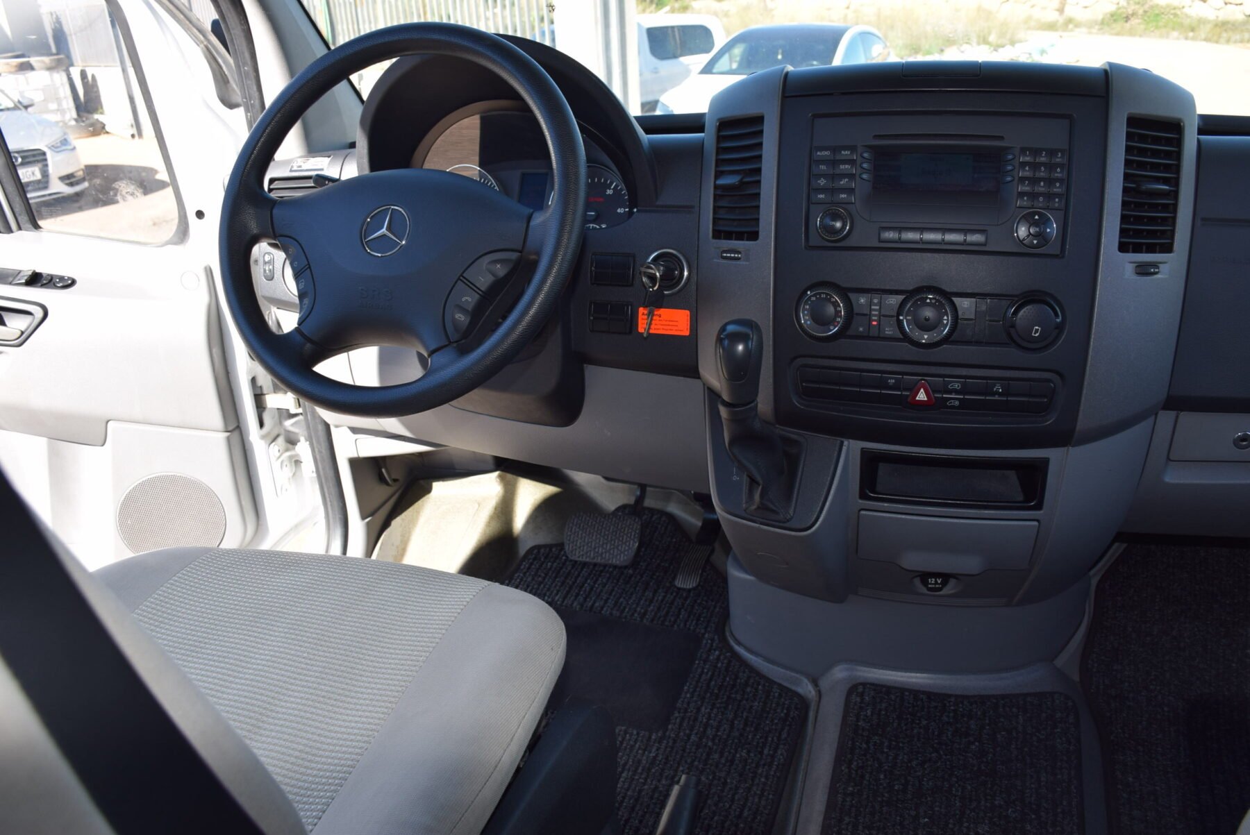 MERCEDES-BENZ WESTFALIA JAMES COOK