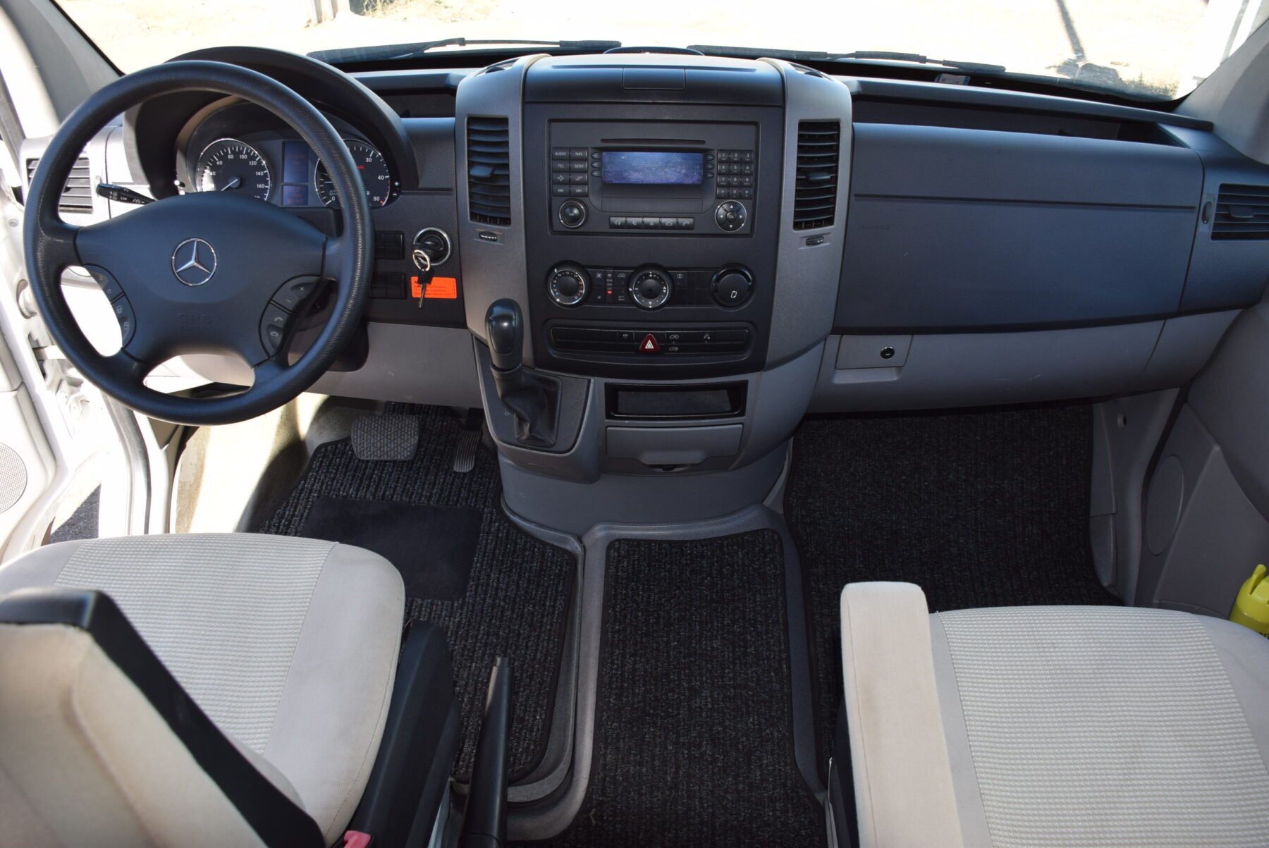 MERCEDES-BENZ WESTFALIA JAMES COOK