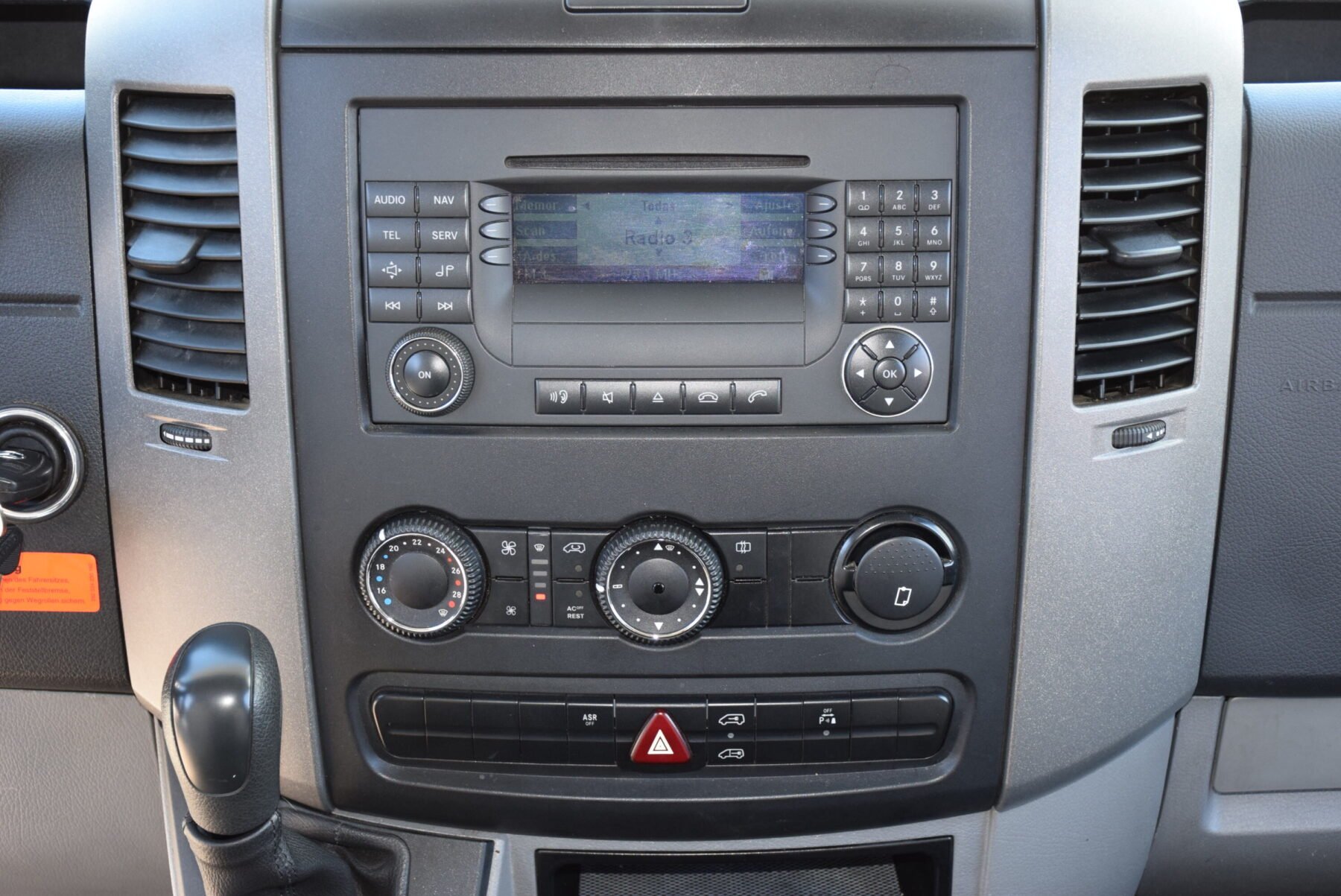 MERCEDES-BENZ WESTFALIA JAMES COOK