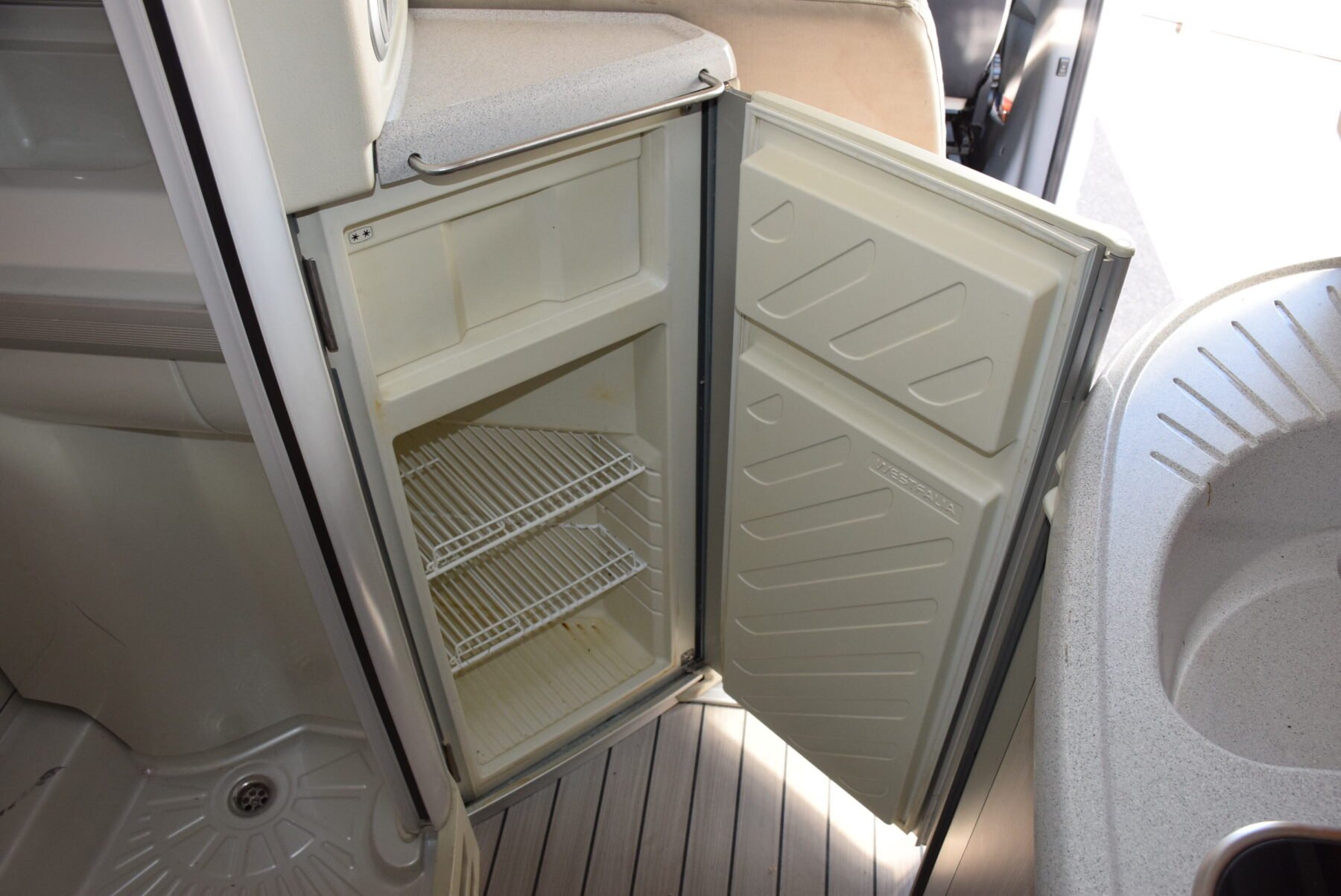 MERCEDES-BENZ WESTFALIA JAMES COOK