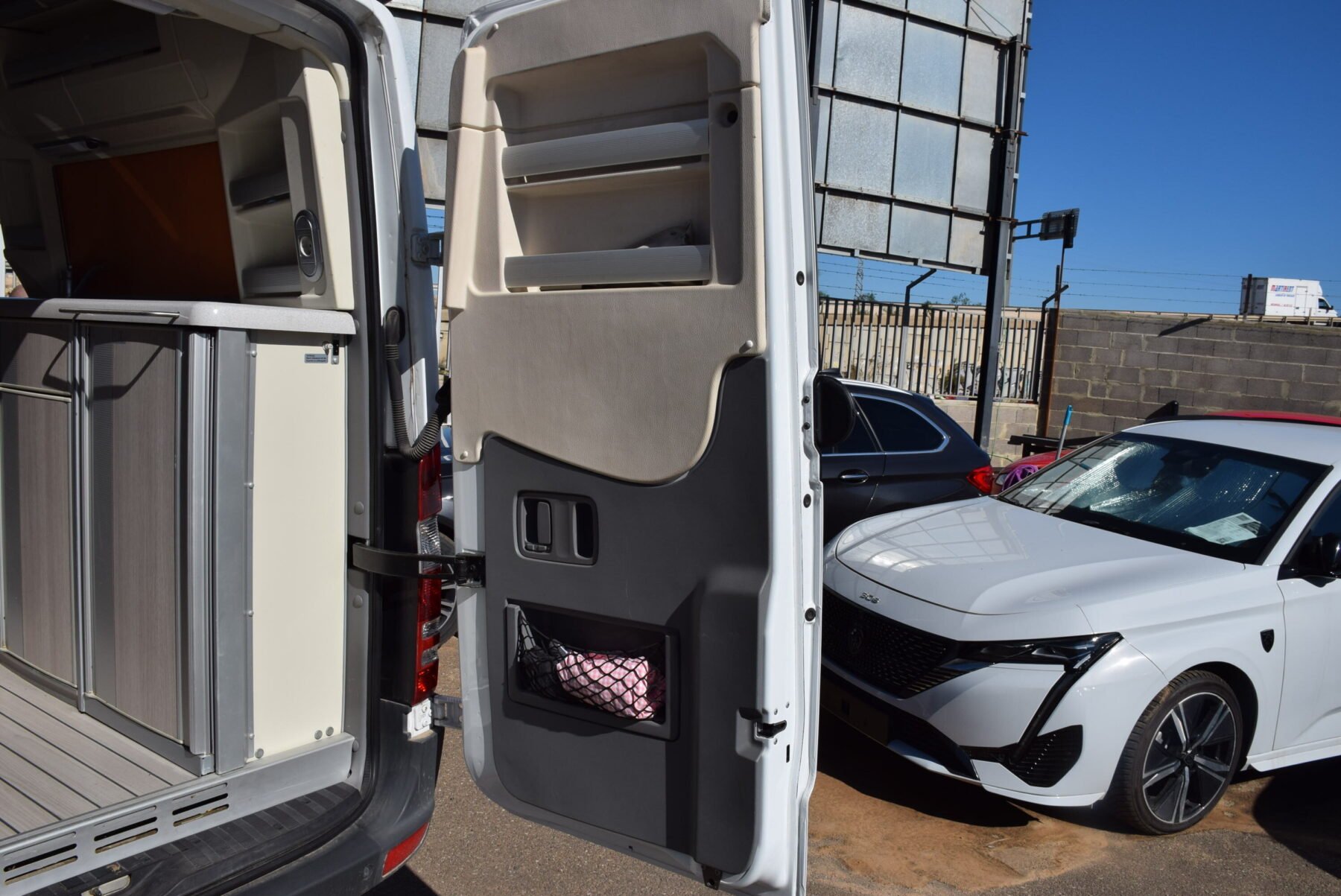 MERCEDES-BENZ WESTFALIA JAMES COOK