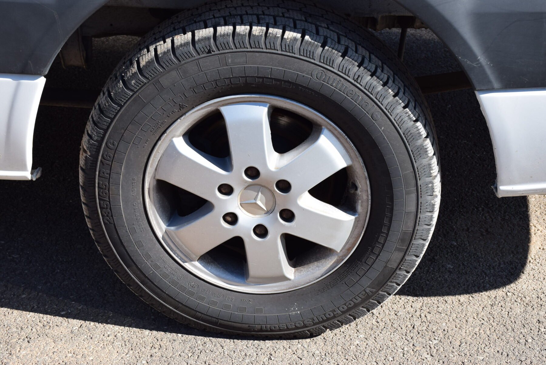 MERCEDES-BENZ WESTFALIA JAMES COOK