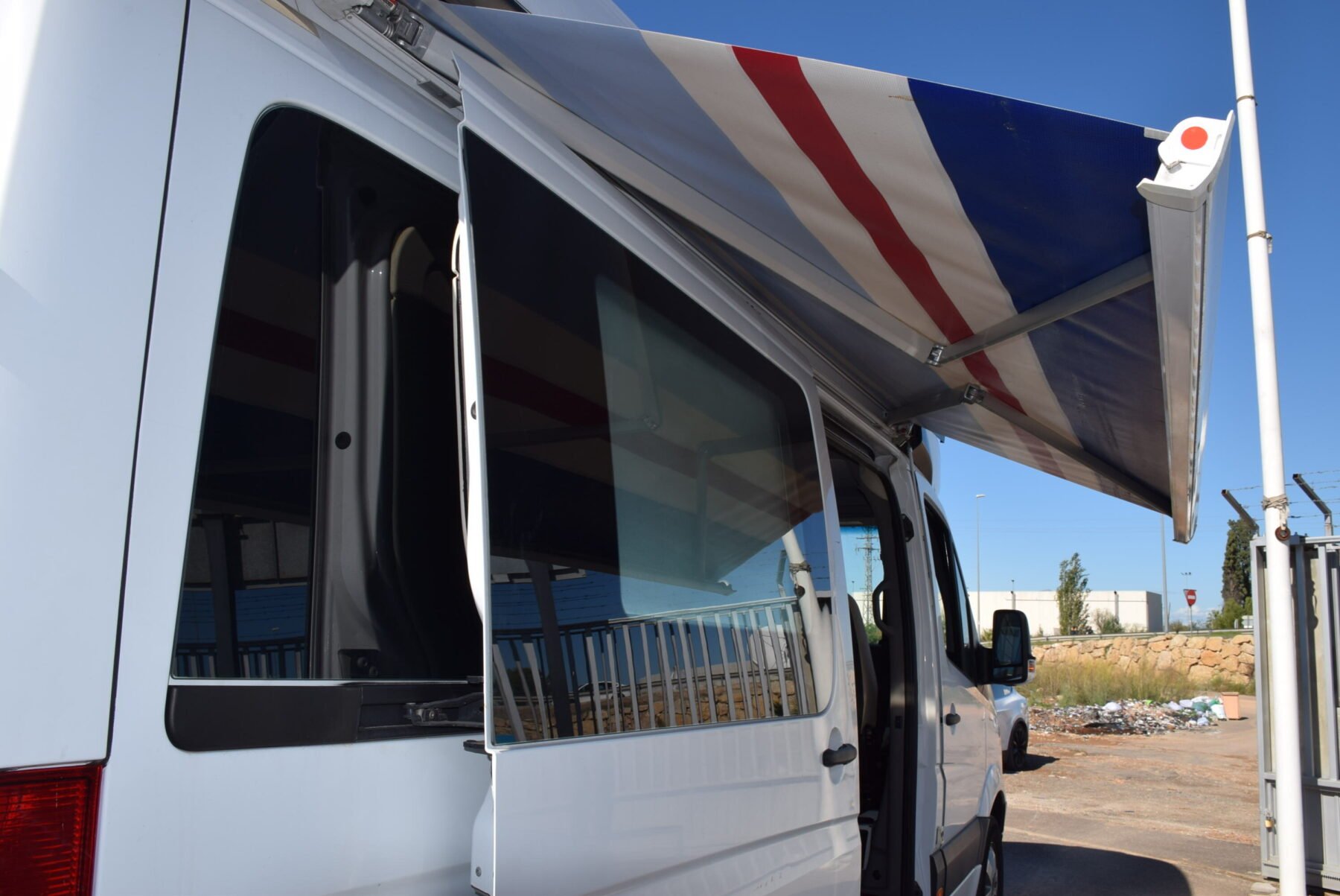 MERCEDES-BENZ WESTFALIA JAMES COOK