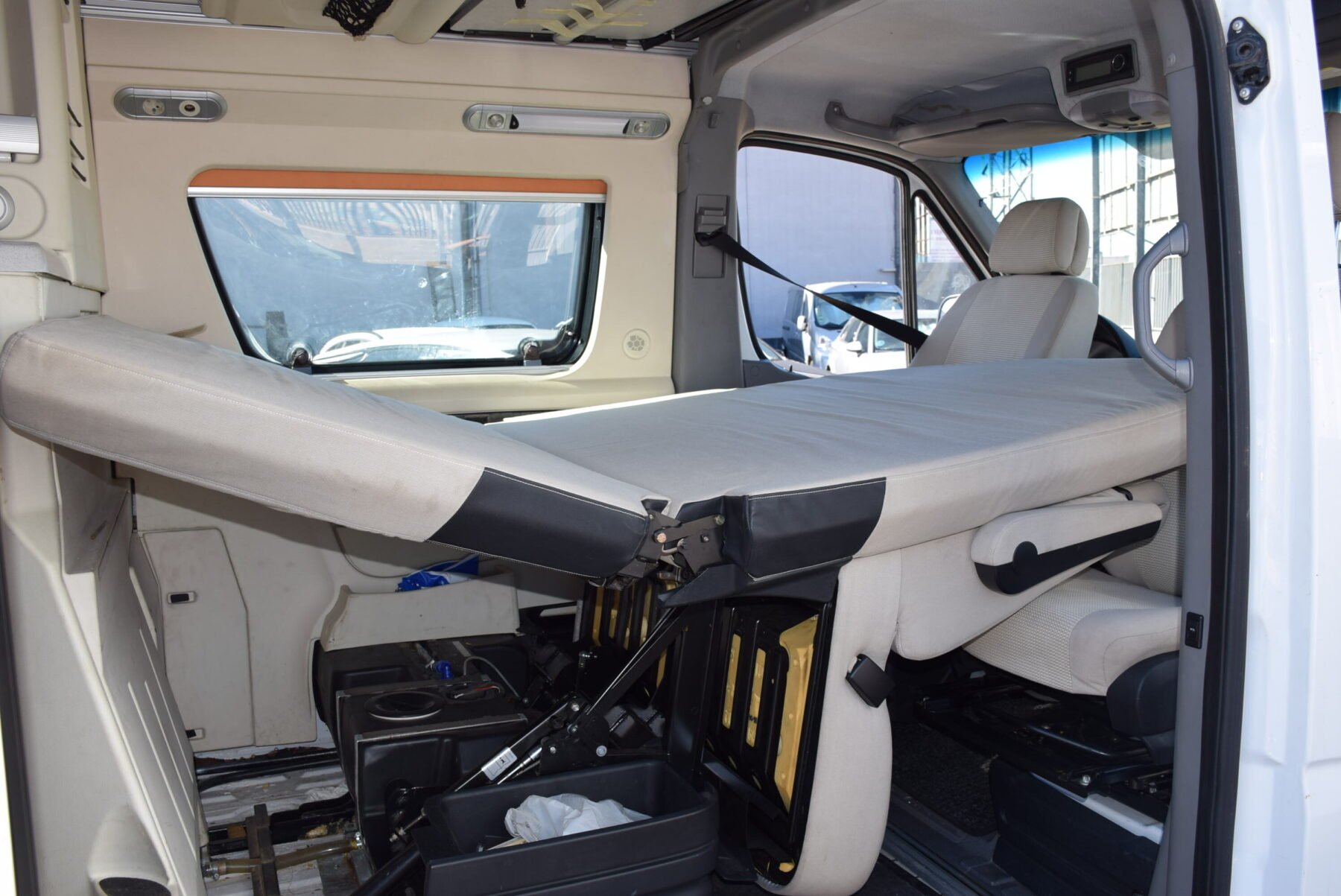 MERCEDES-BENZ WESTFALIA JAMES COOK