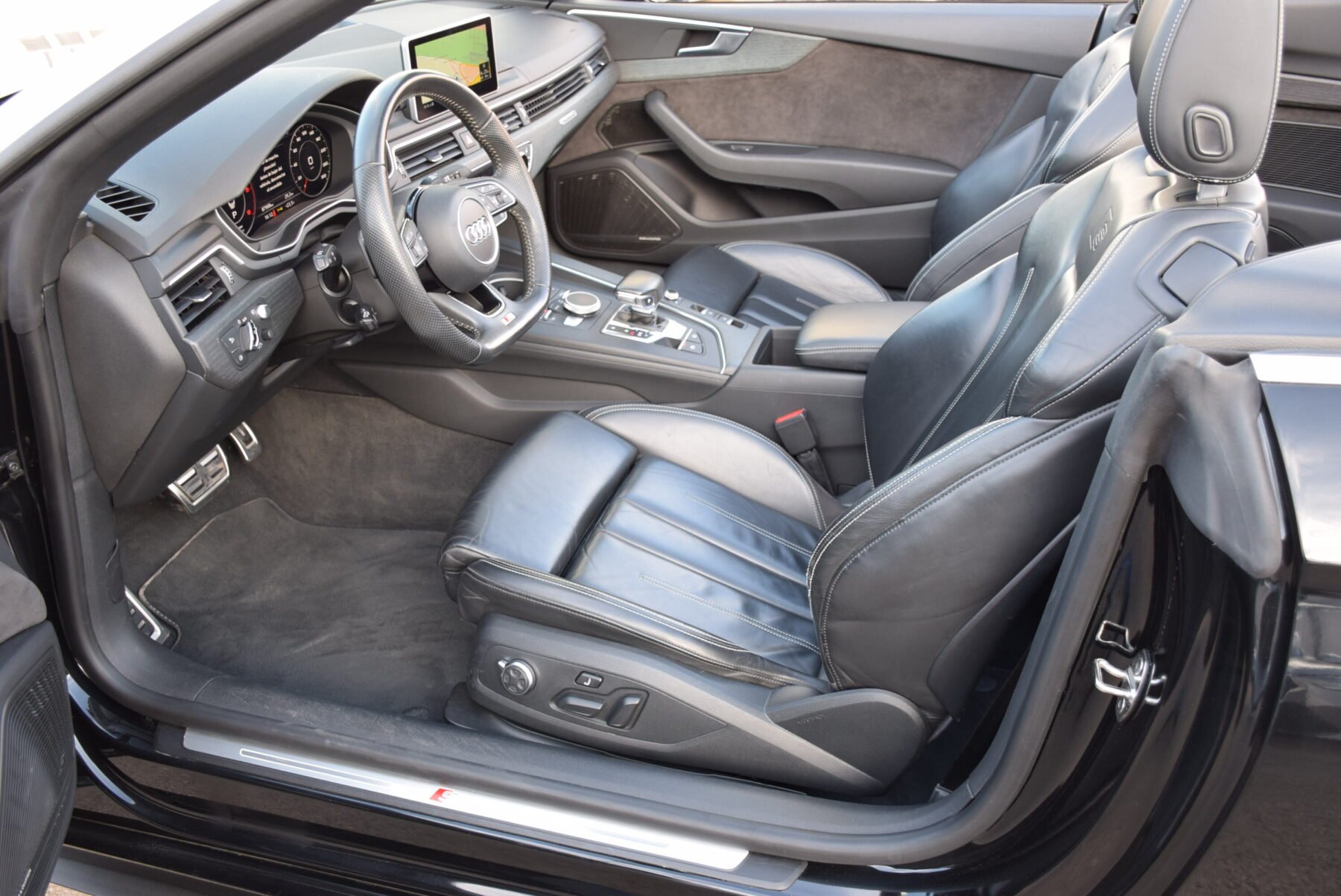 AUDI A5 Cabrio 3.0TDI  Quattro S Tronic