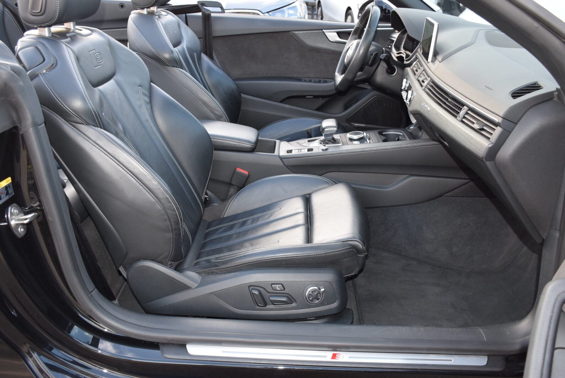 AUDI A5 Cabrio 3.0TDI  Quattro S Tronic