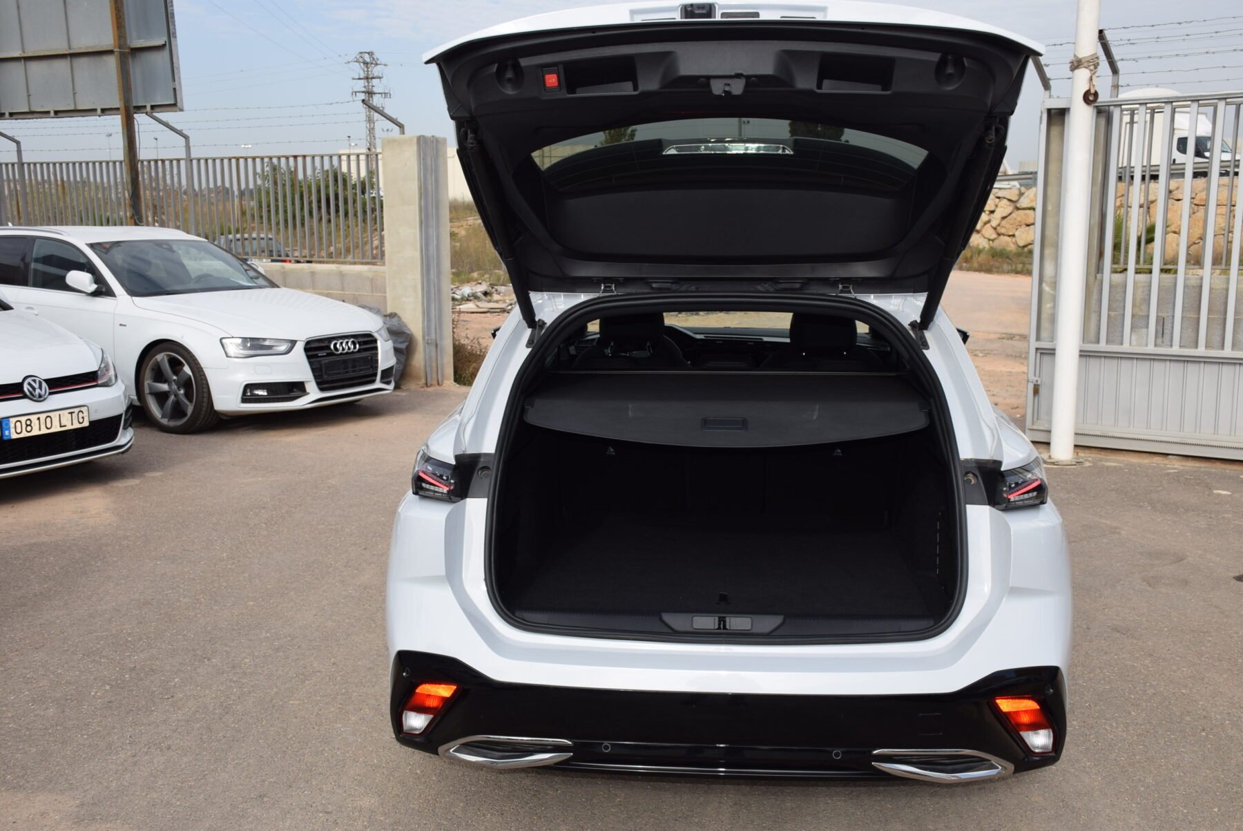 PEUGEOT 308 BlueHDi 130 SW Gt EAT8