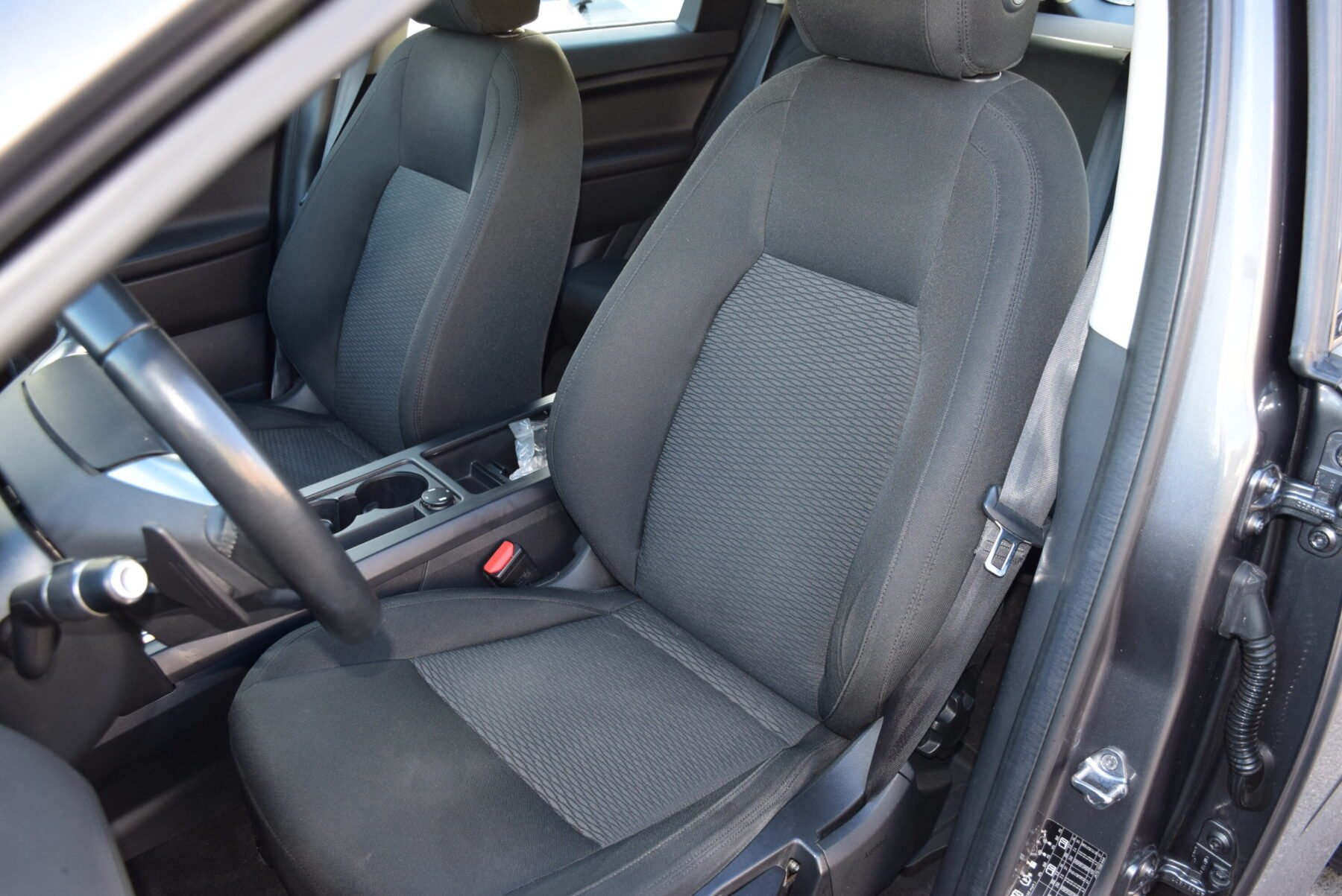 LAND-ROVER DISCOVERY SPORT 2.0L TD4 Pure150