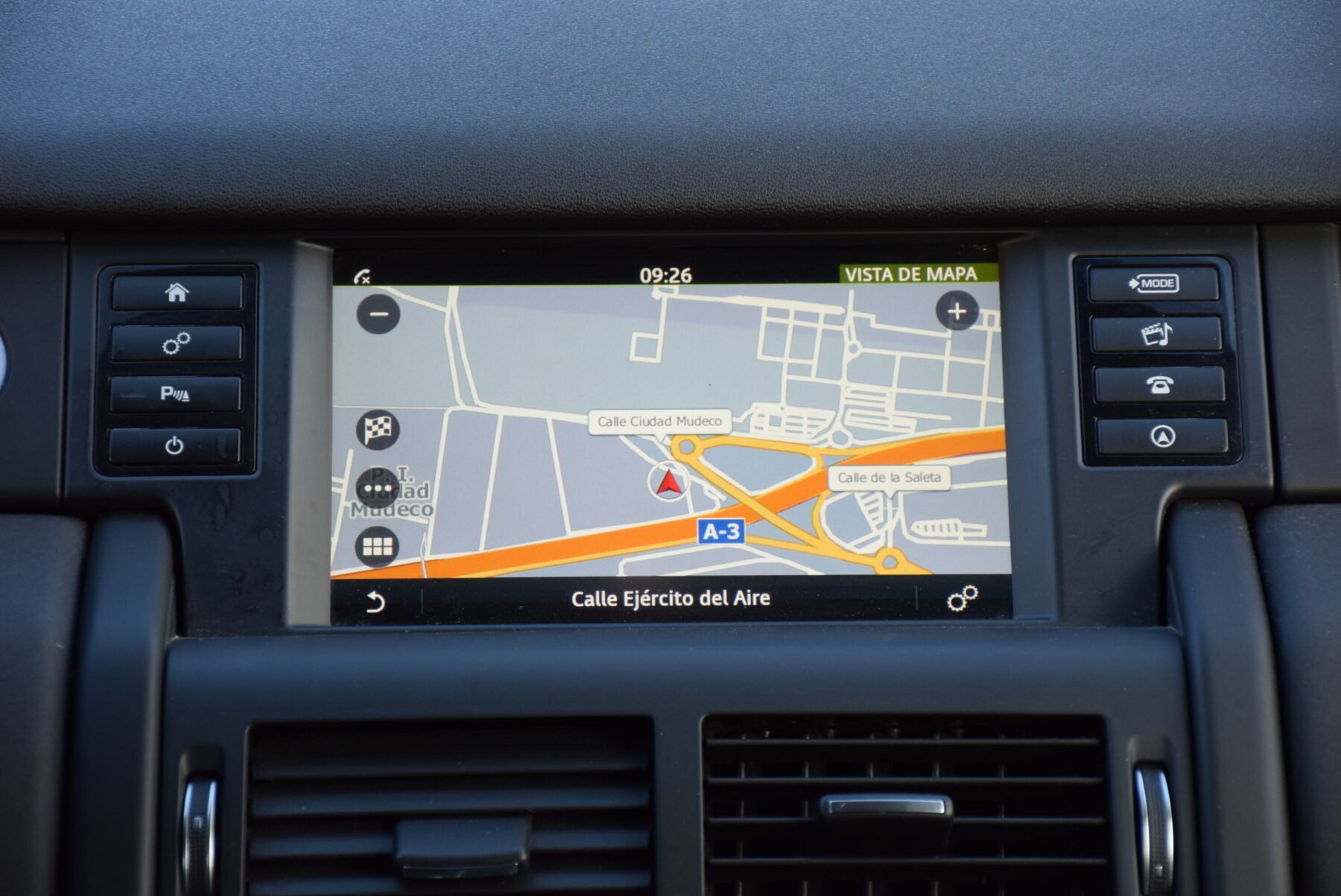 LAND-ROVER DISCOVERY SPORT 2.0L TD4 Pure150