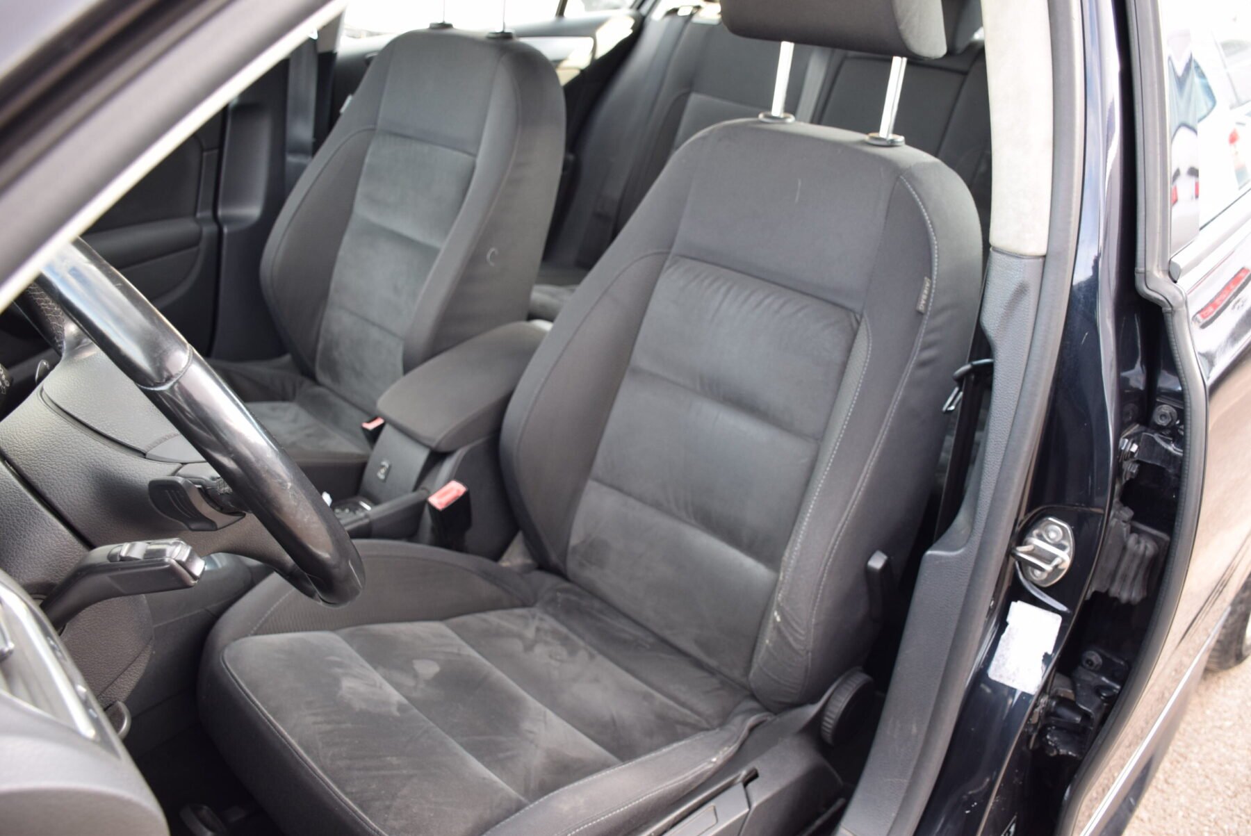 VOLKSWAGEN Golf 1.6TDI DSG