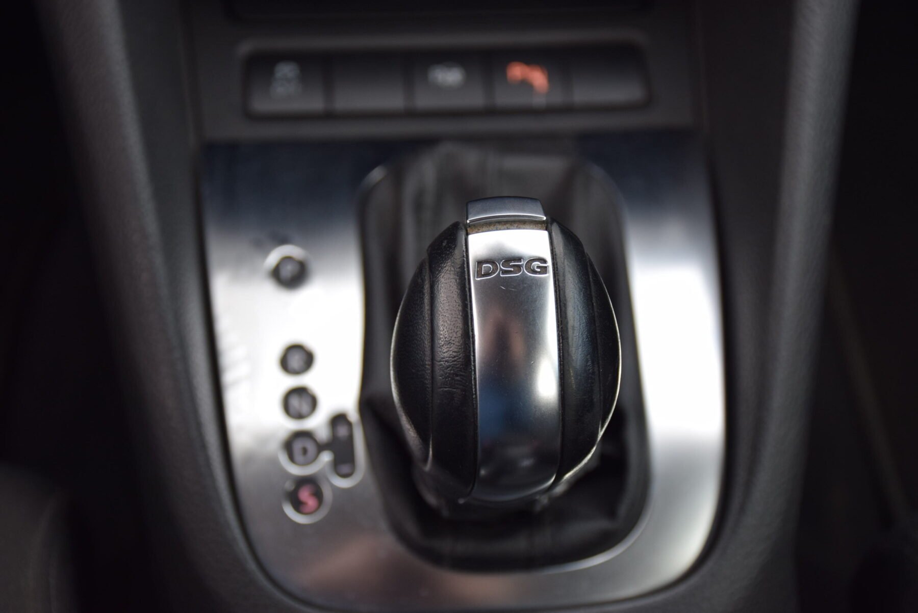 VOLKSWAGEN Golf 1.6TDI DSG