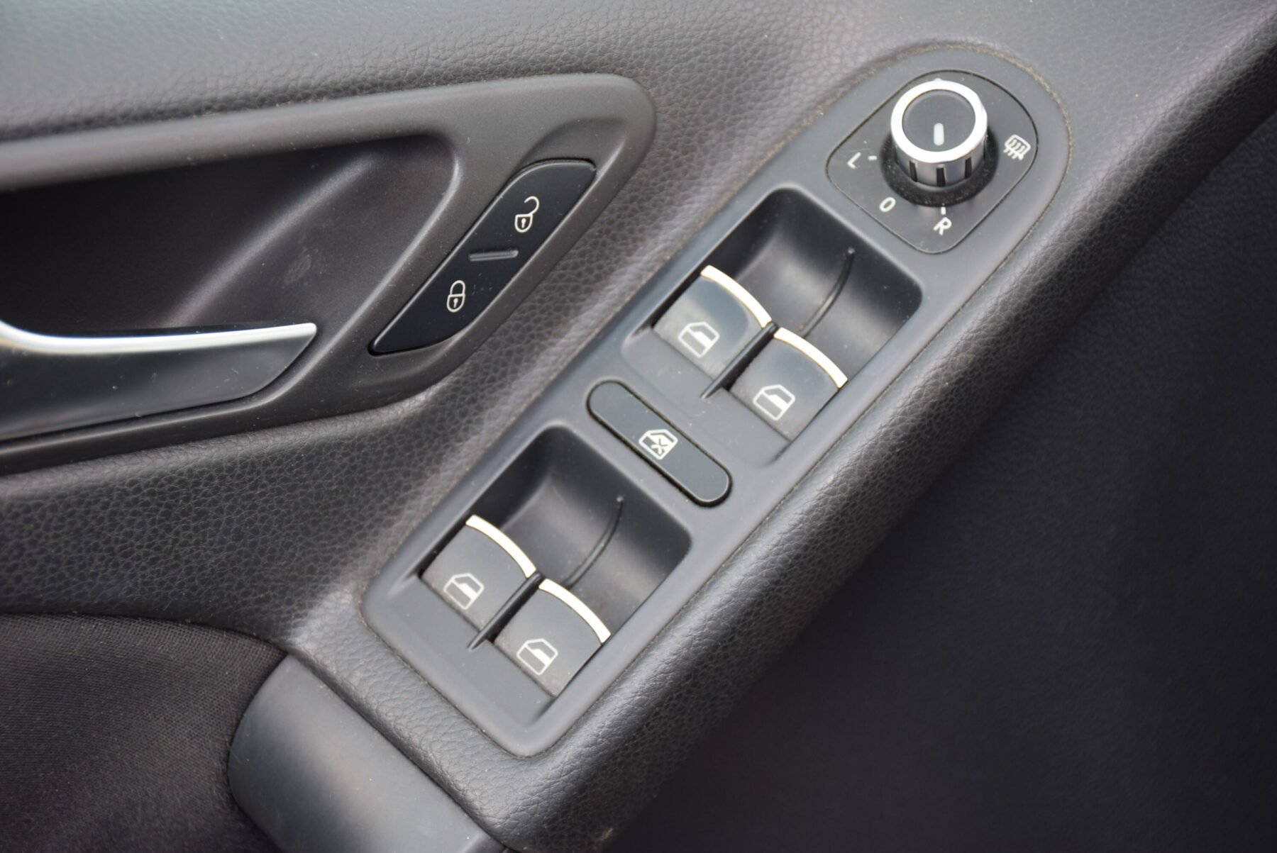 VOLKSWAGEN Golf 1.6TDI DSG