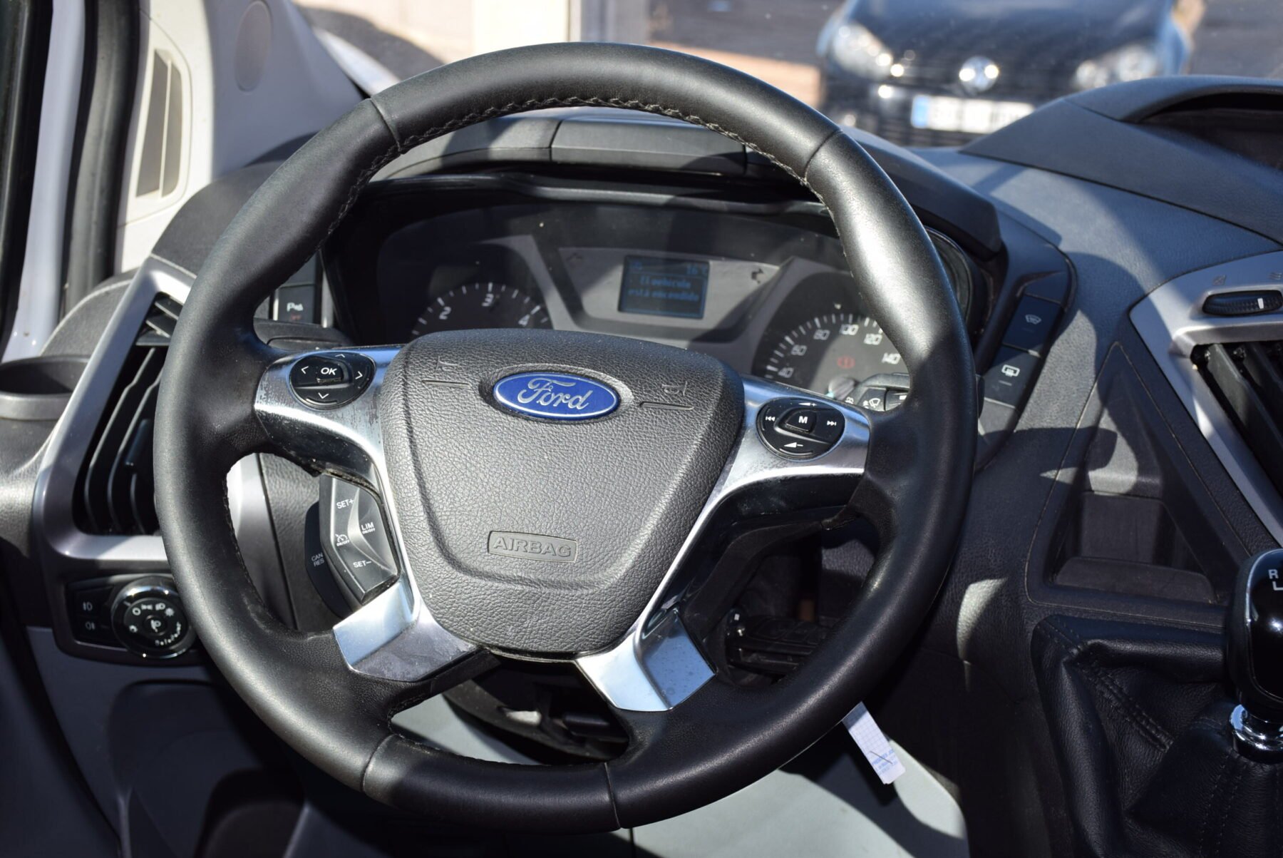 FORD Transit Custom L2 Kombi 2.0TDci 130