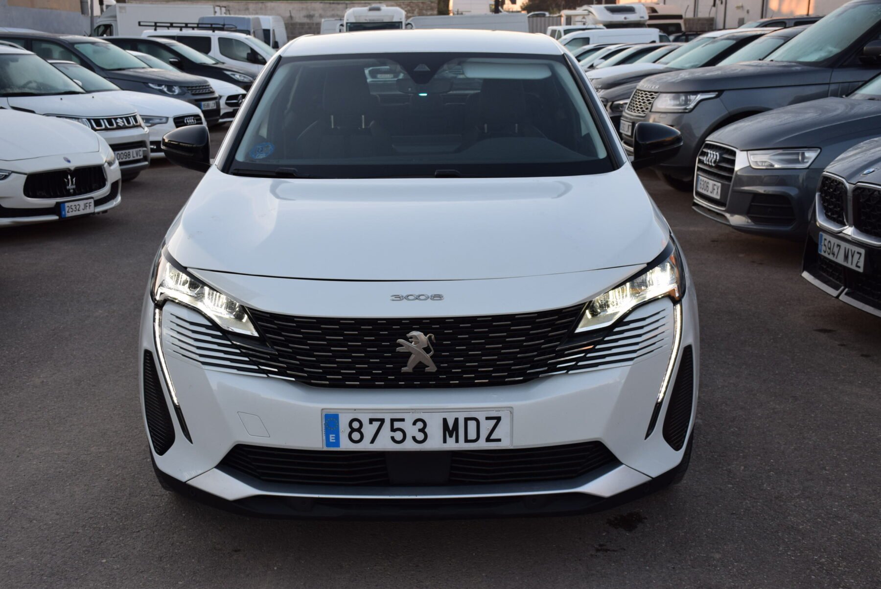 PEUGEOT 3008 HYBRID 225 eEAT8 