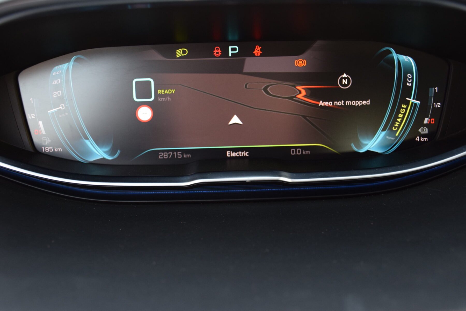 PEUGEOT 3008 HYBRID 225 eEAT8 