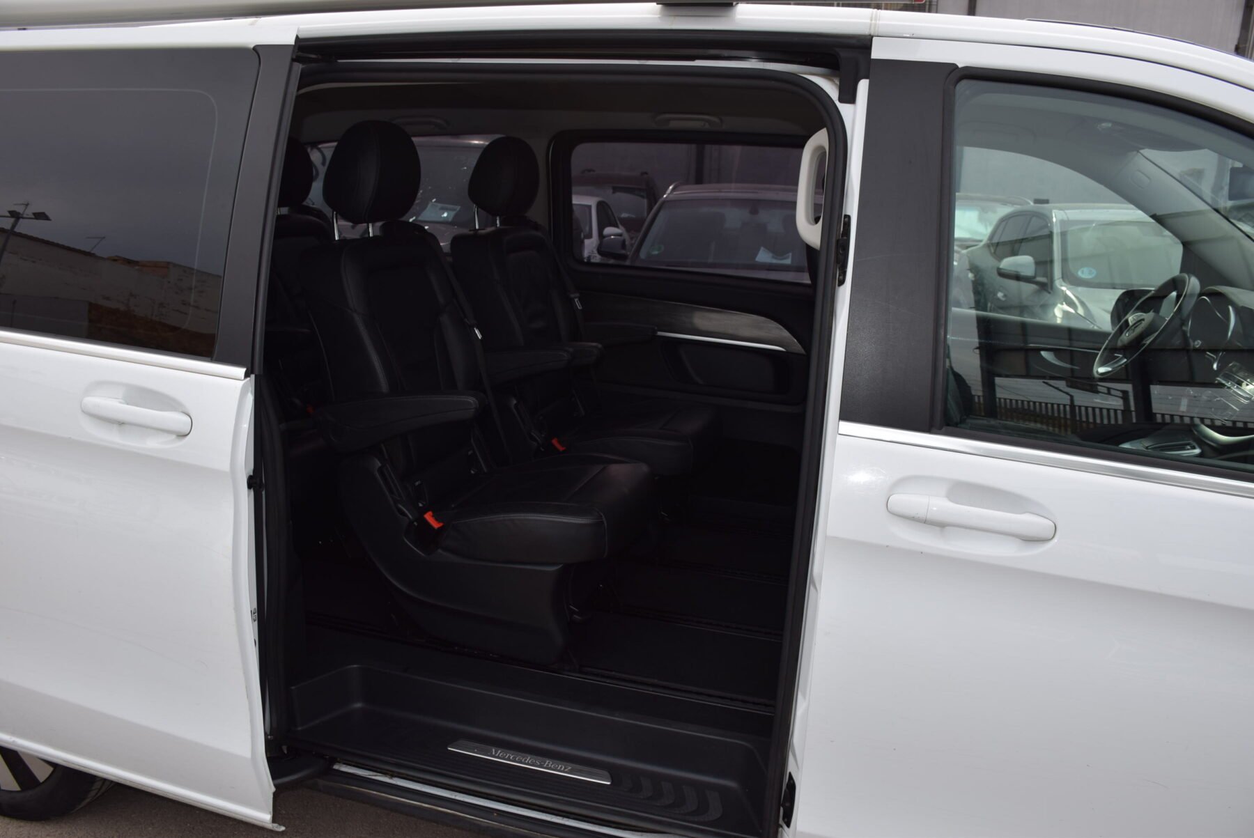 MERCEDES-BENZ Clase V V250d Avantgarde Extralarge 4Matic