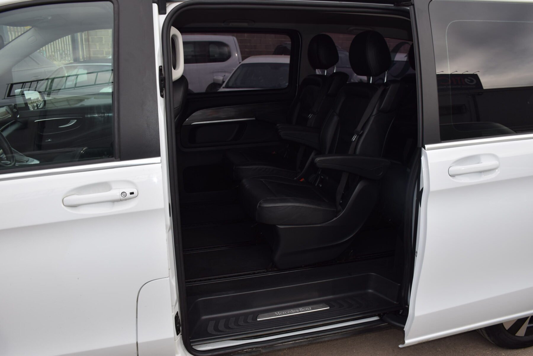 MERCEDES-BENZ Clase V V250d Avantgarde Extralarge 4Matic