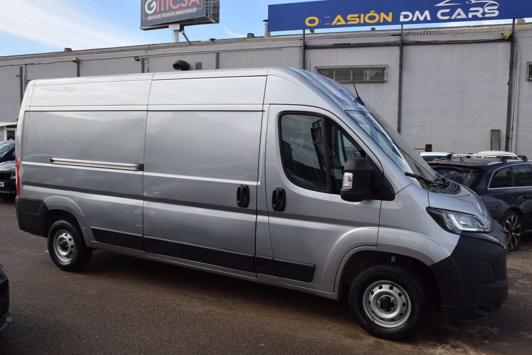 PEUGEOT Boxer Furgon L3H2 140