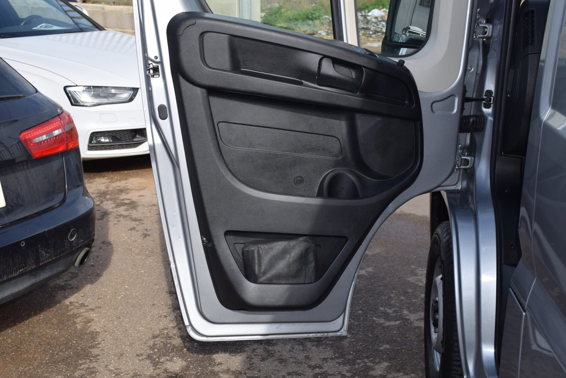 PEUGEOT Boxer Furgon L3H2 140