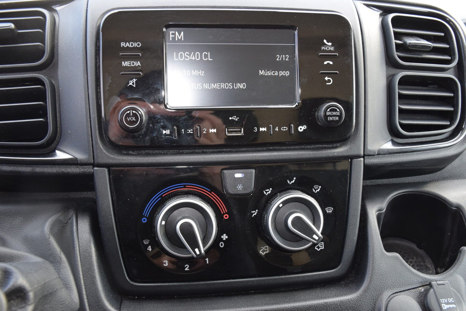 PEUGEOT Boxer Furgon L3H2 140