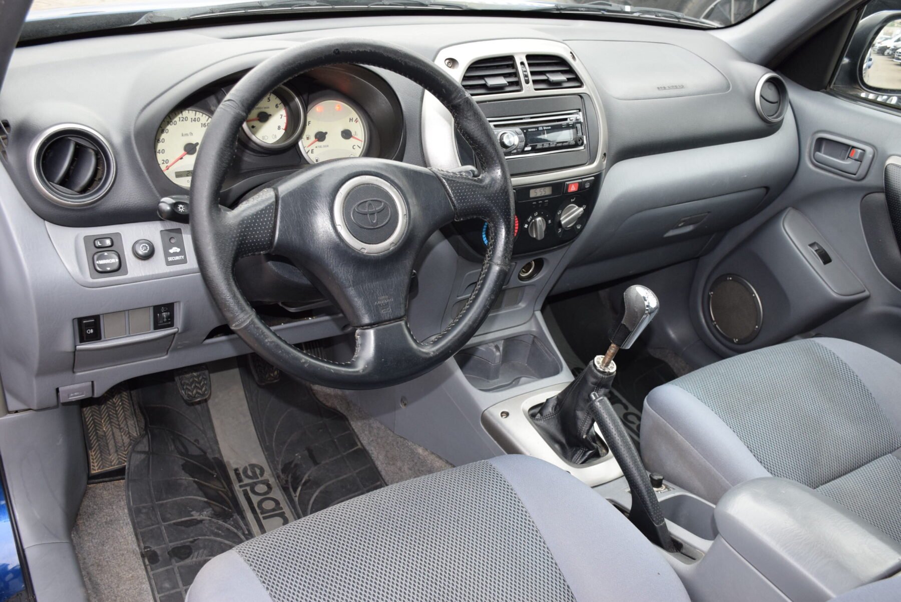 TOYOTA Rav4 2.0VVTi 4x4