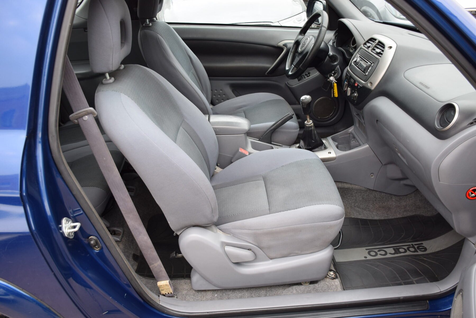 TOYOTA Rav4 2.0VVTi 4x4