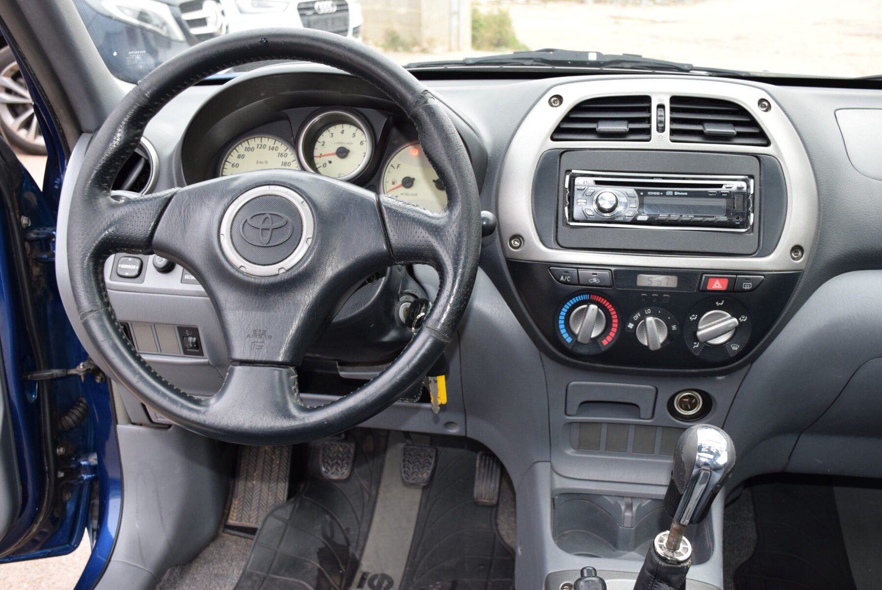 TOYOTA Rav4 2.0VVTi 4x4