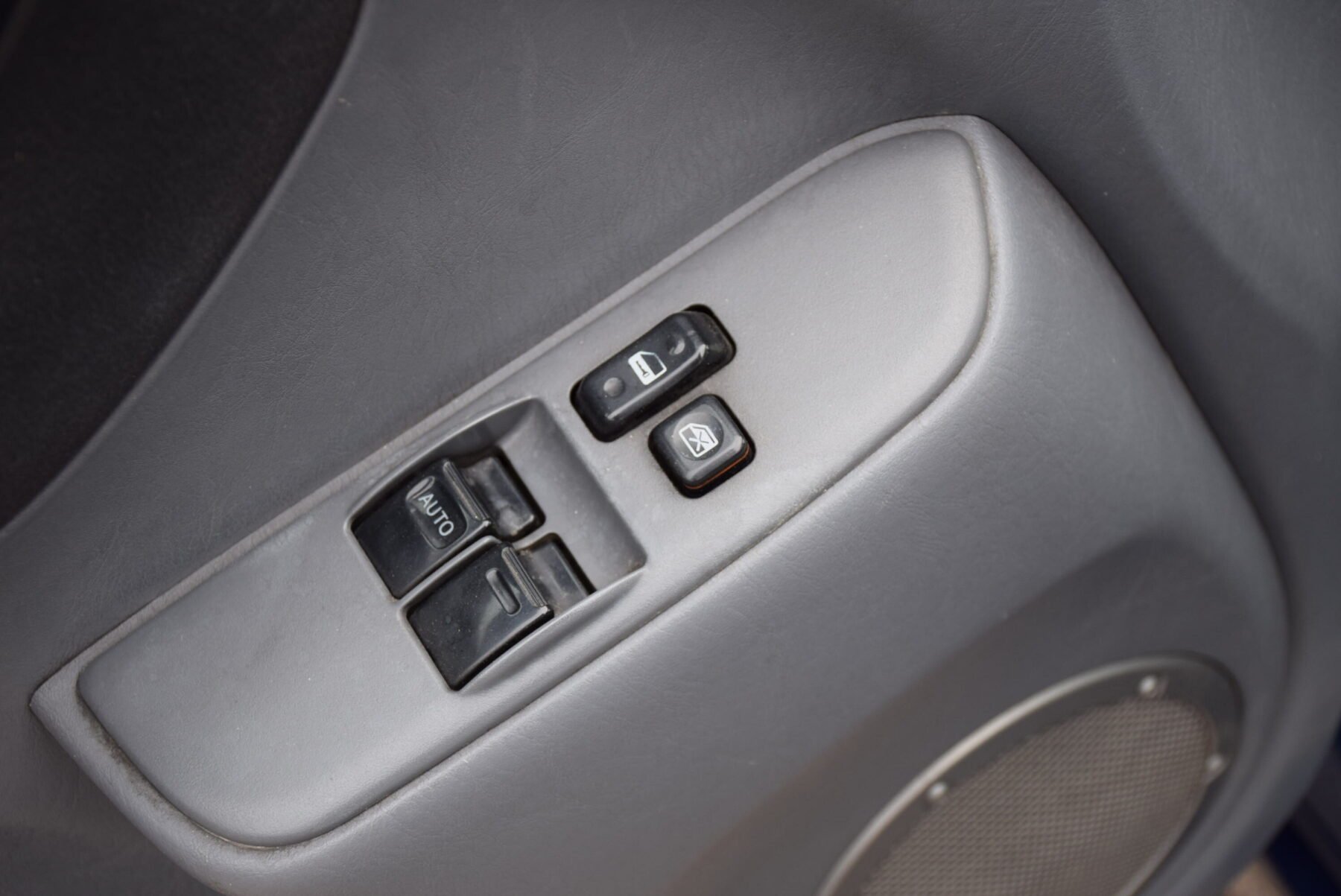 TOYOTA Rav4 2.0VVTi 4x4