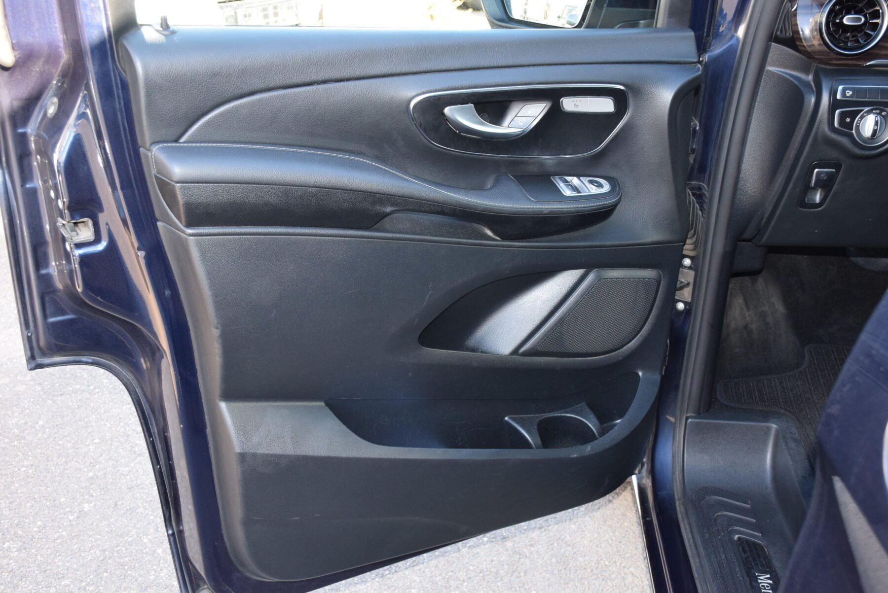 MERCEDES-BENZ Clase V V250d Avantgarde Largo