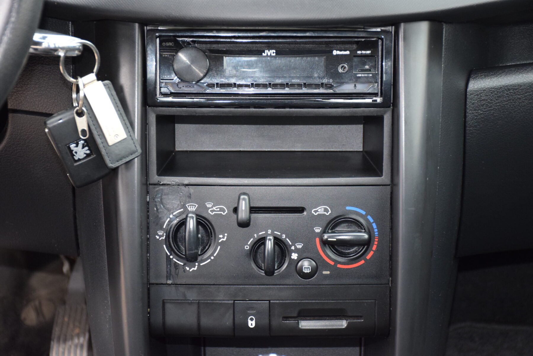 PEUGEOT 207 1.4 Urban