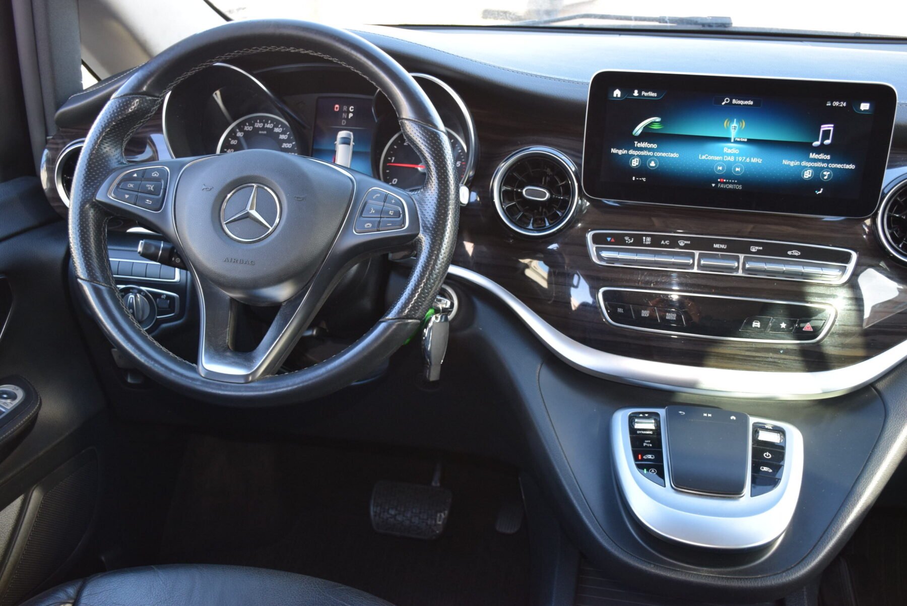 MERCEDES-BENZ Clase V V250d Avantgarde Largo